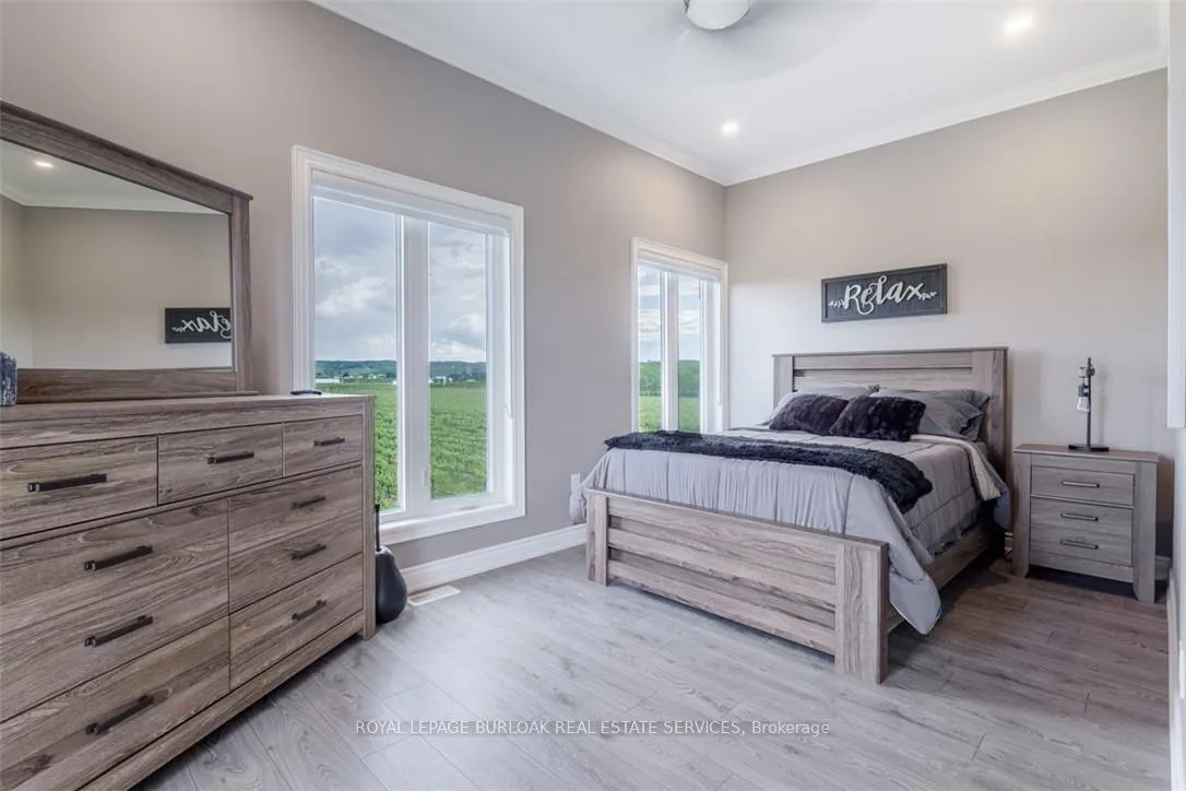 Photo 43 of 4939 Thirty Road N, Lincoln, Lincoln Lake — HOMEH