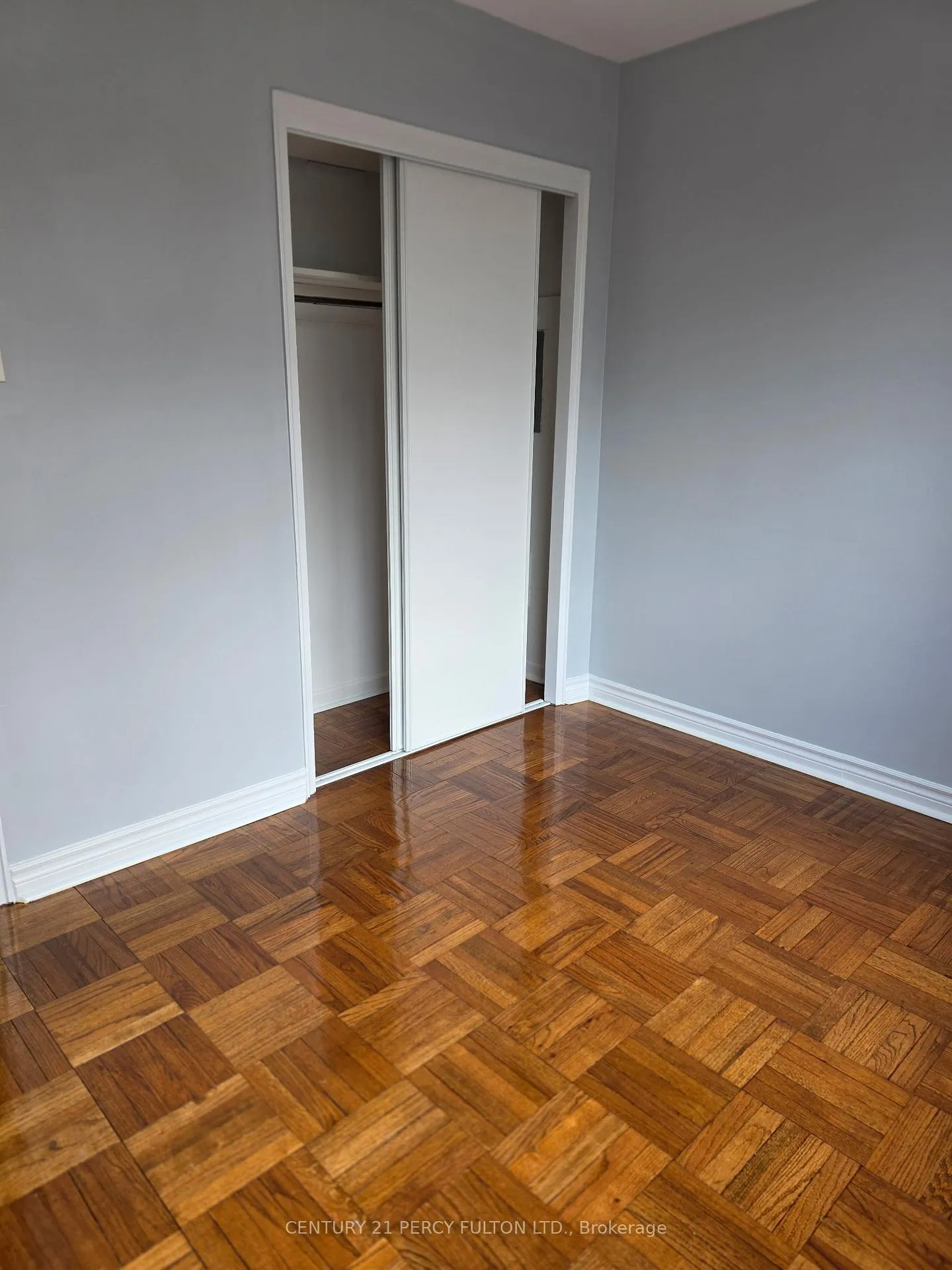 Photo 7 of Unit 204, 392 Jane Street, Toronto, Lambton Baby Point — HOMEH