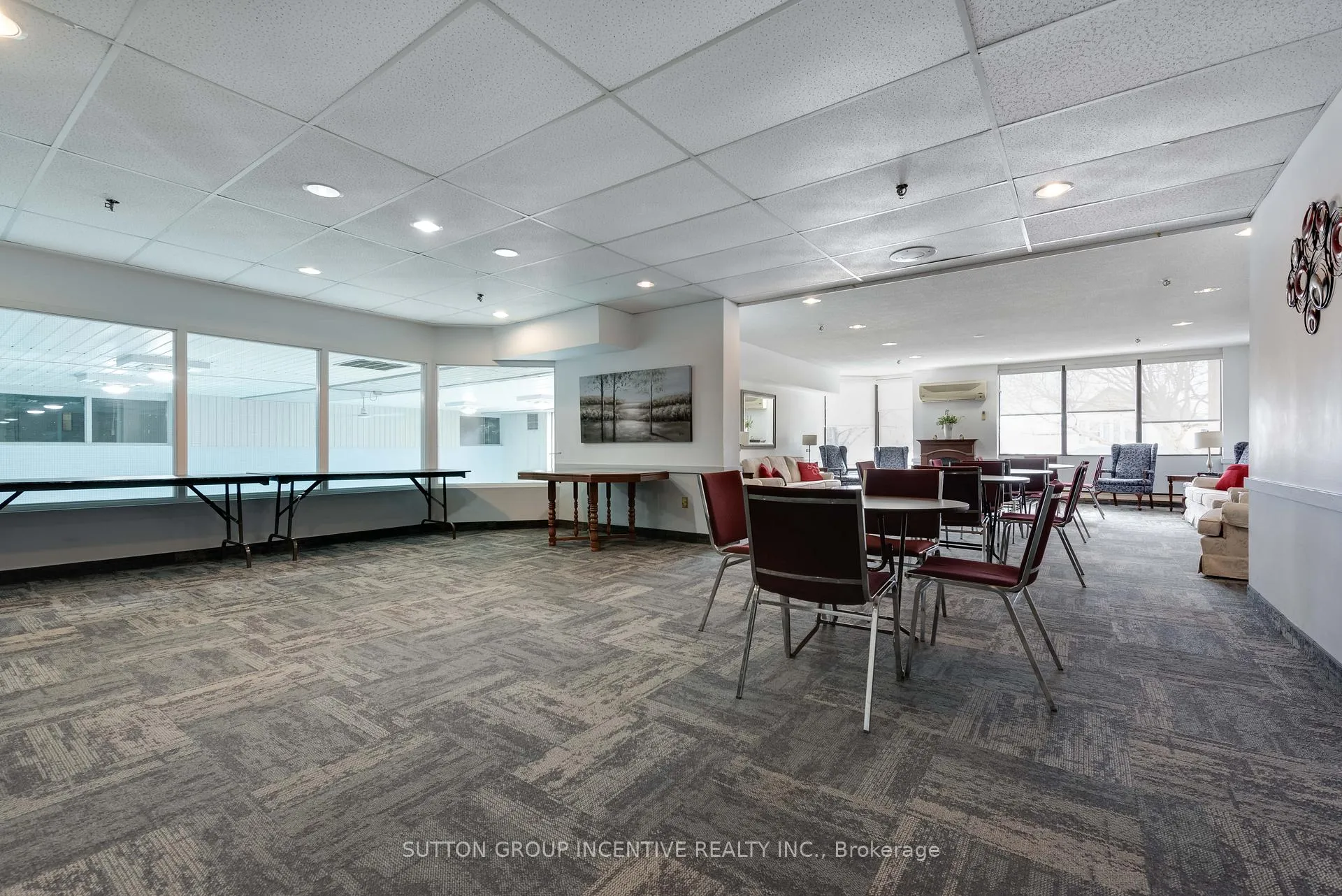 Photo 21 of Unit 117, 181 Collier Street, Barrie, North Shore — HOMEH