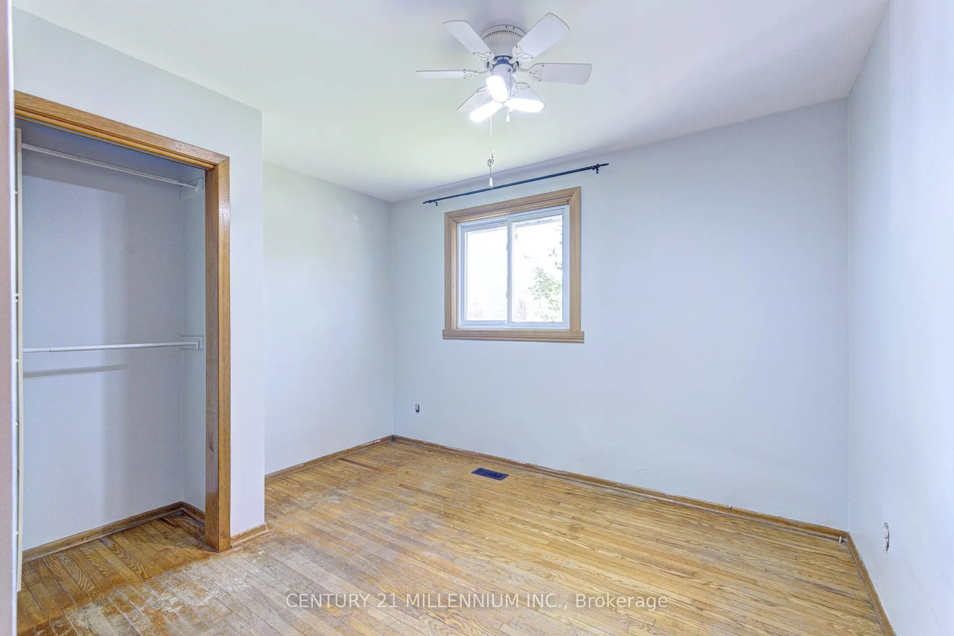 Photo 16 of 210 Centre Street, Shelburne — HOMEH