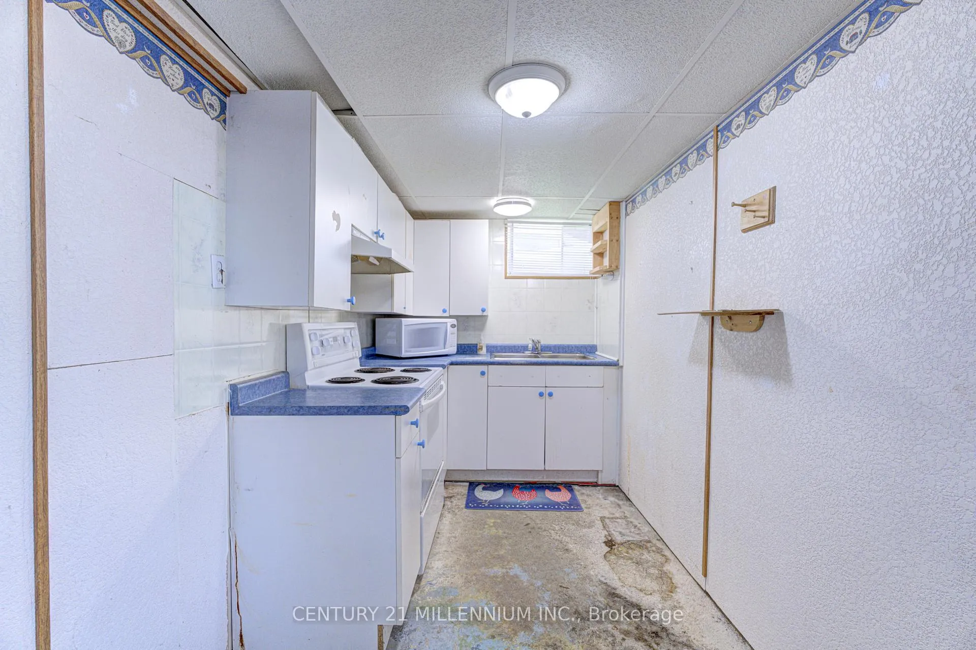 Photo 18 of 210 Centre Street, Shelburne — HOMEH