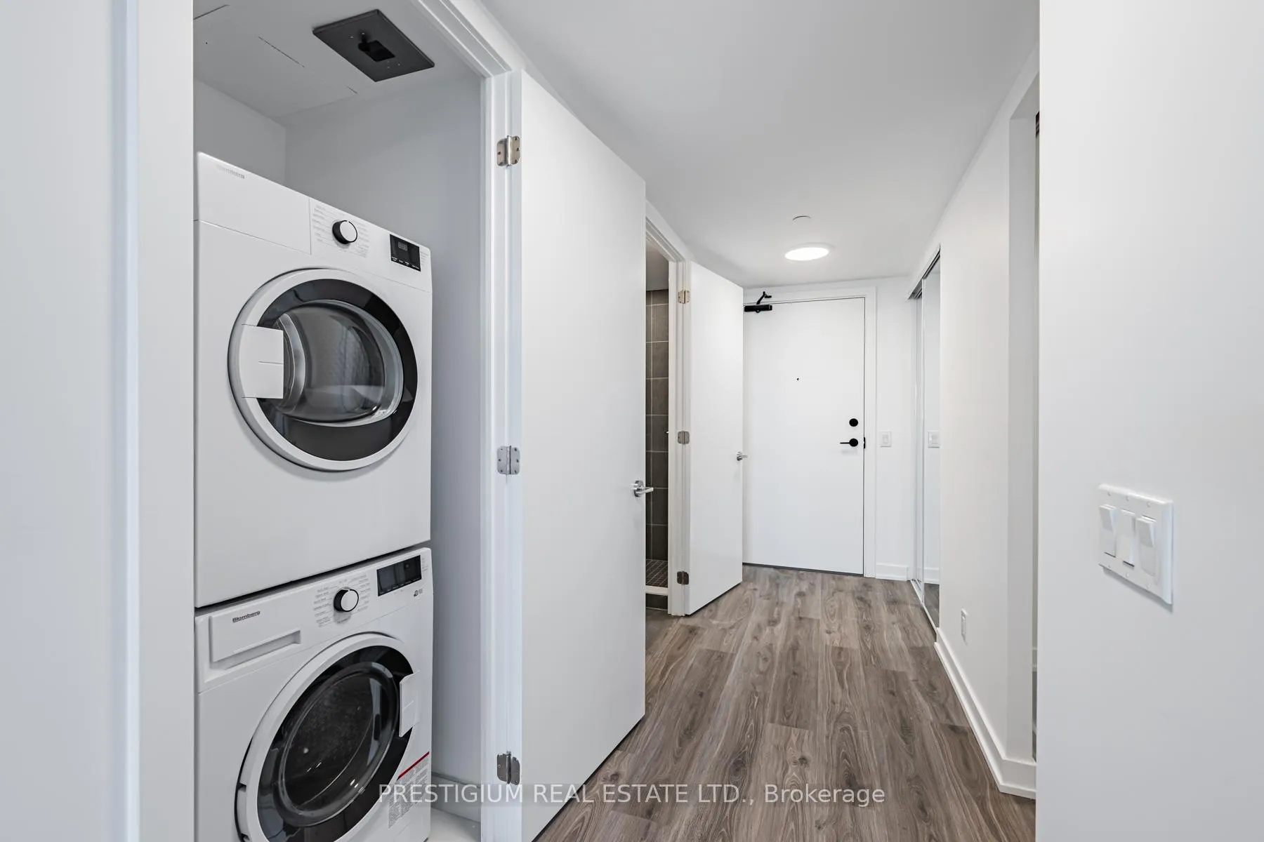 Photo 10 of Unit 1805, 100 queen Street E, Toronto, Church-Yonge Corridor — HOMEH