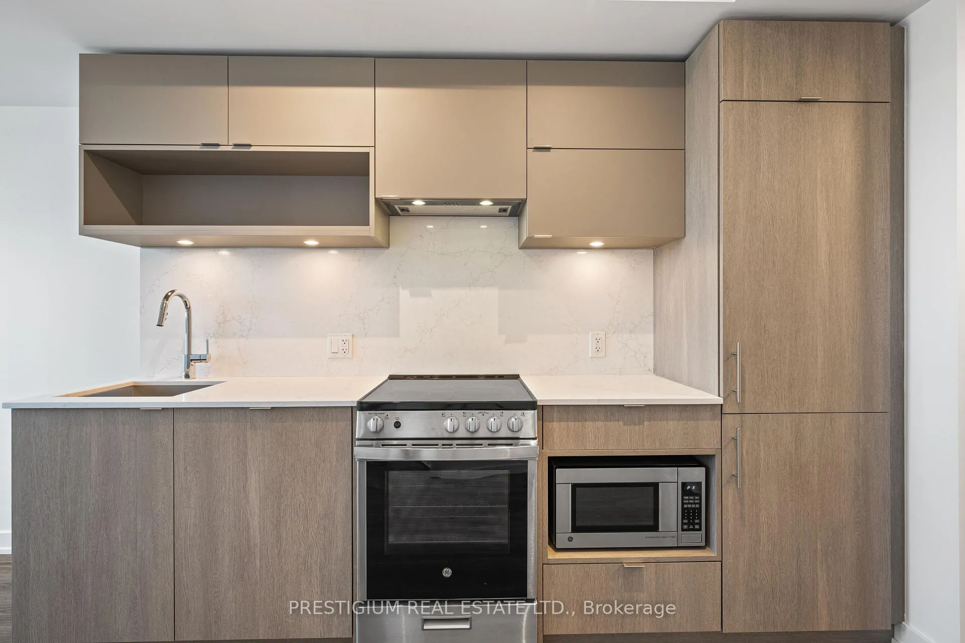 Photo 12 of Unit 1805, 100 queen Street E, Toronto, Church-Yonge Corridor — HOMEH