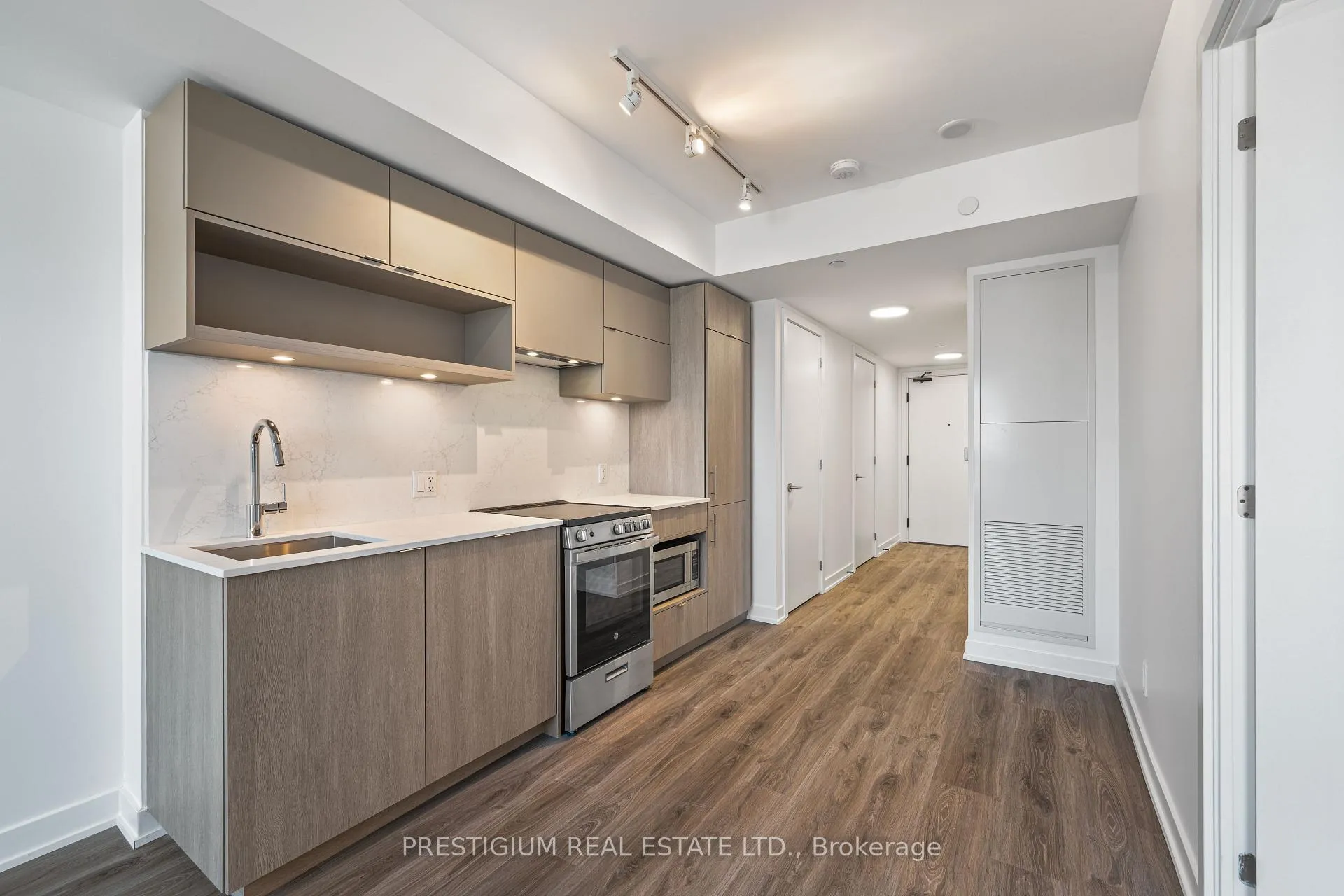 Photo 13 of Unit 1805, 100 queen Street E, Toronto, Church-Yonge Corridor — HOMEH