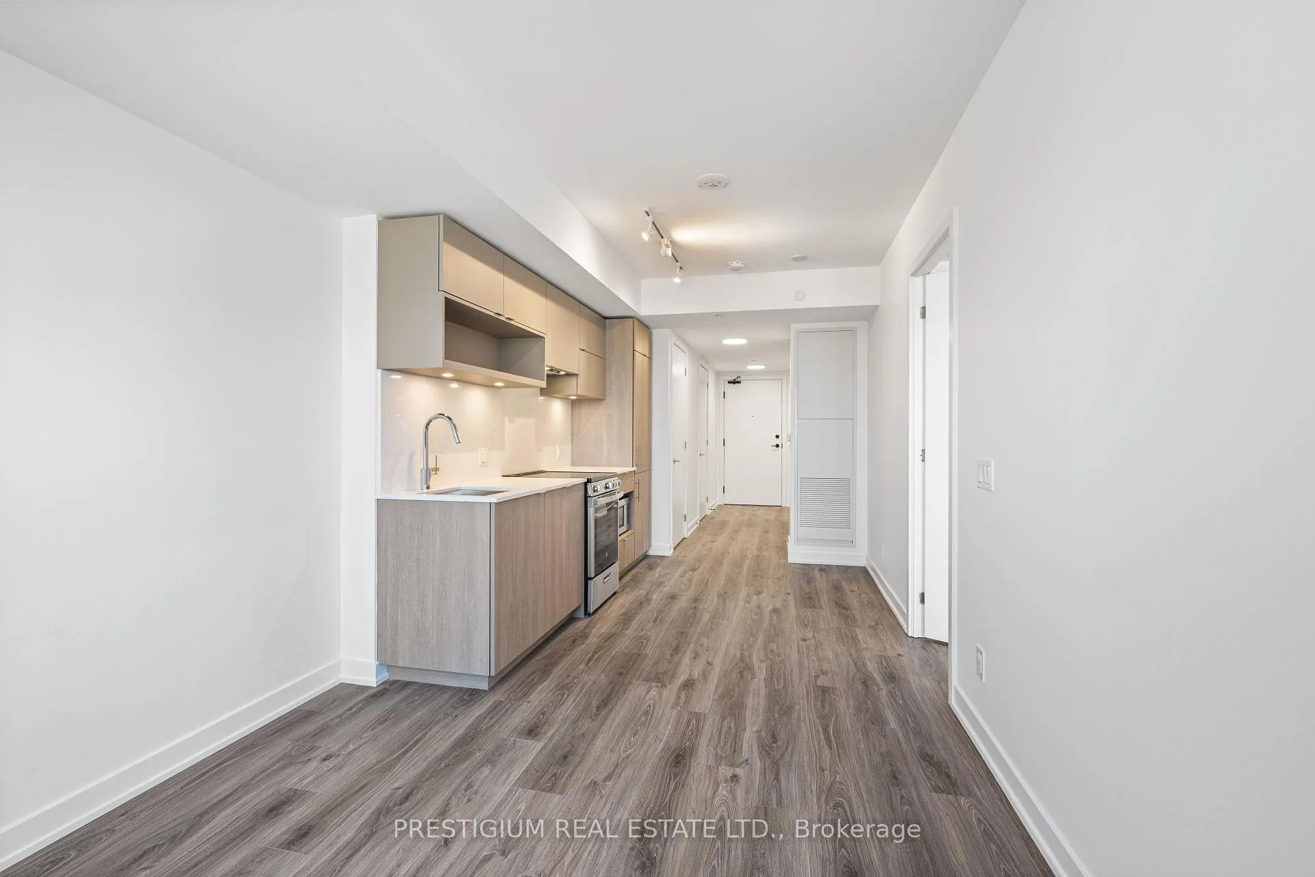 Photo 14 of Unit 1805, 100 queen Street E, Toronto, Church-Yonge Corridor — HOMEH
