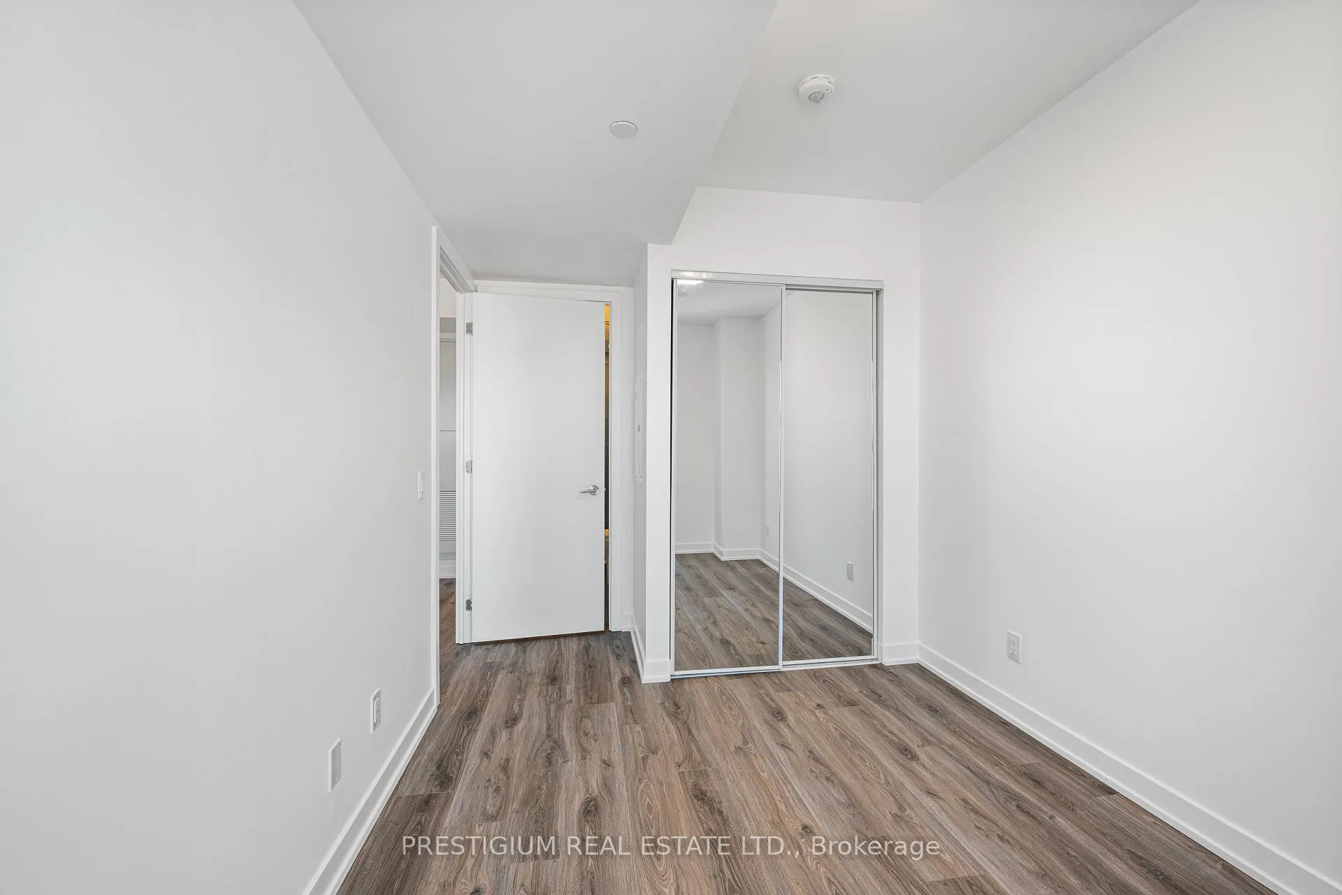 Photo 19 of Unit 1805, 100 queen Street E, Toronto, Church-Yonge Corridor — HOMEH