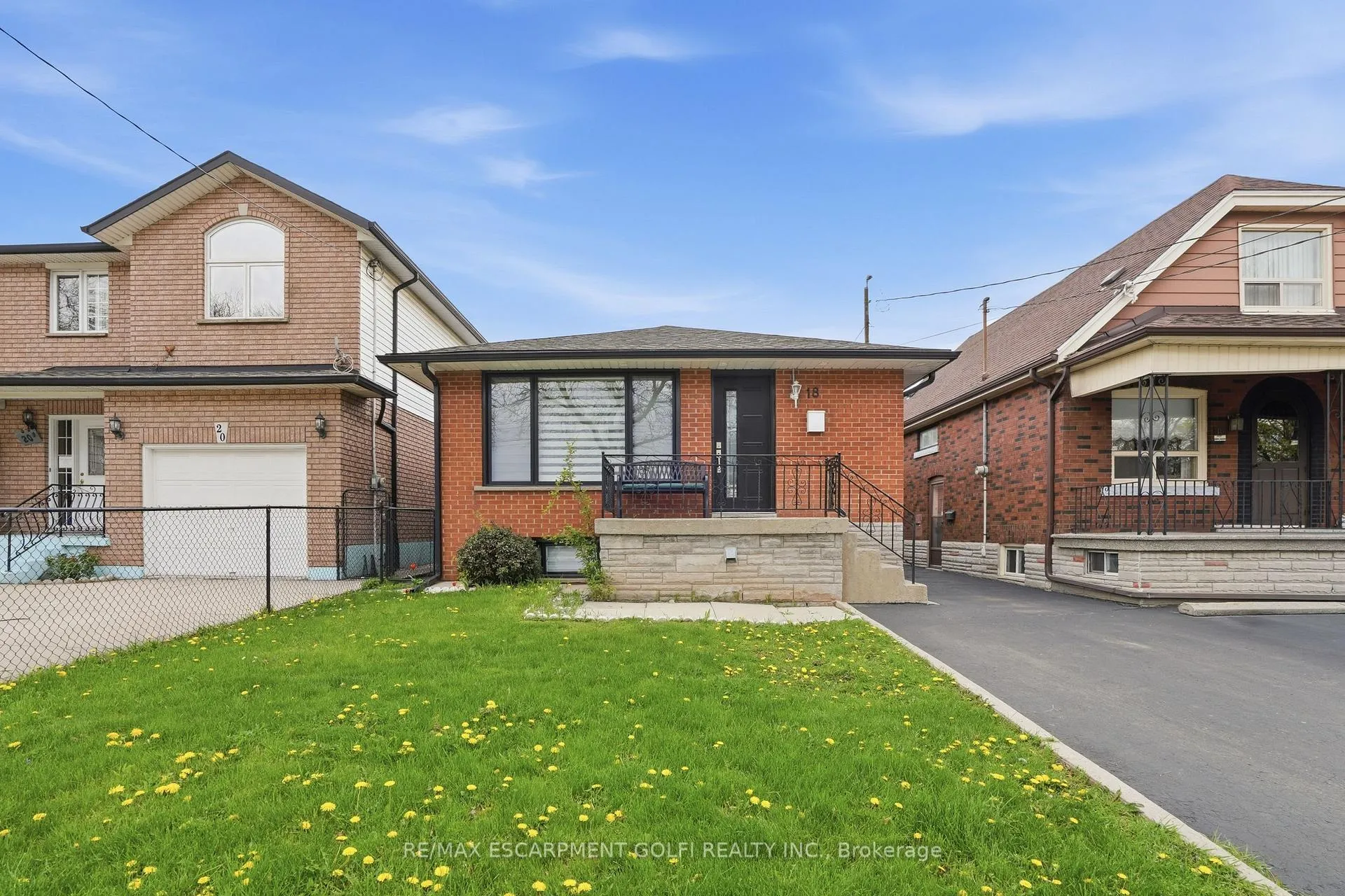 Photo 1 of 18 Ferrie Street W, Hamilton, North End — HOMEH