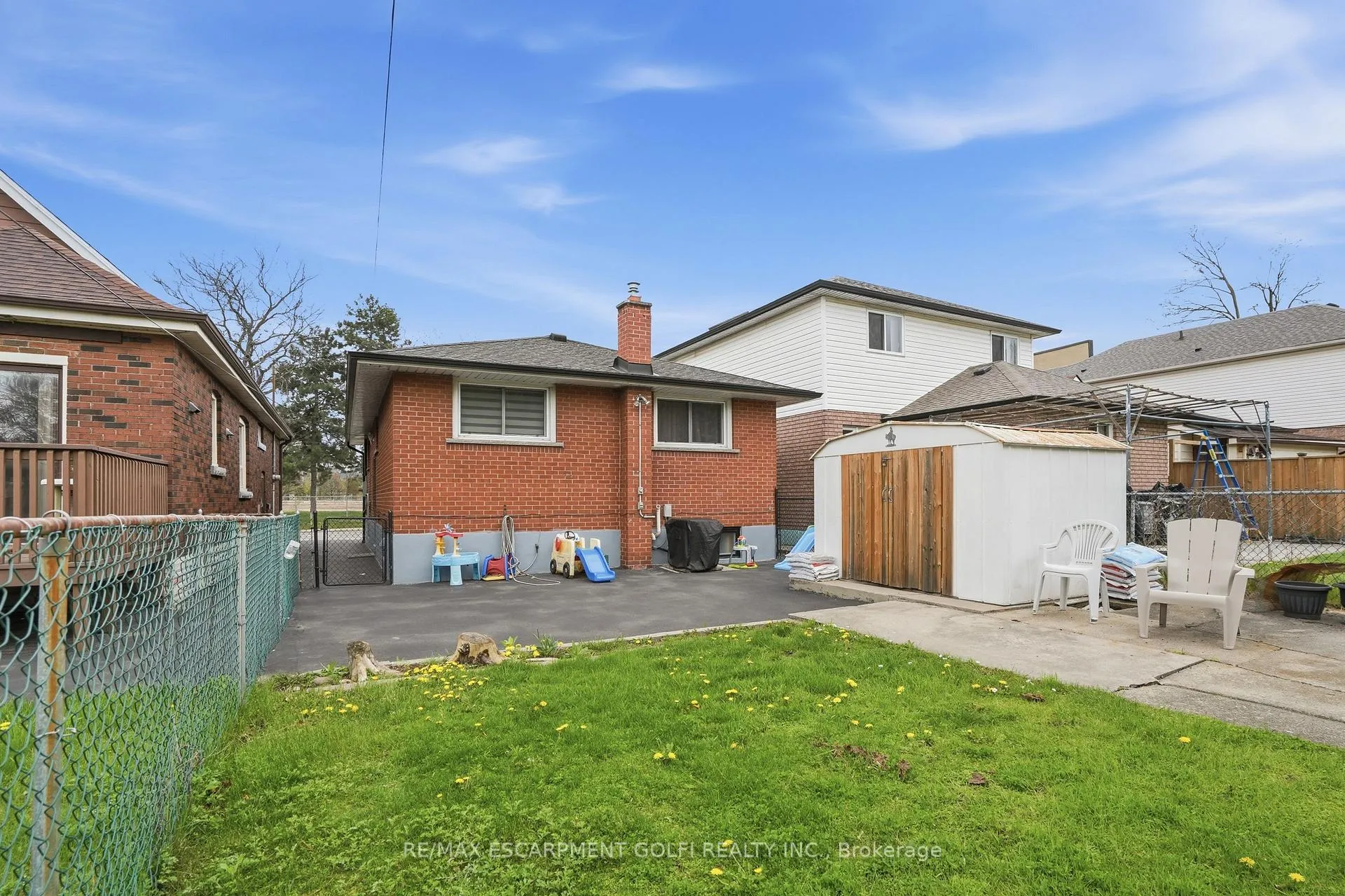 Photo 19 of 18 Ferrie Street W, Hamilton, North End — HOMEH