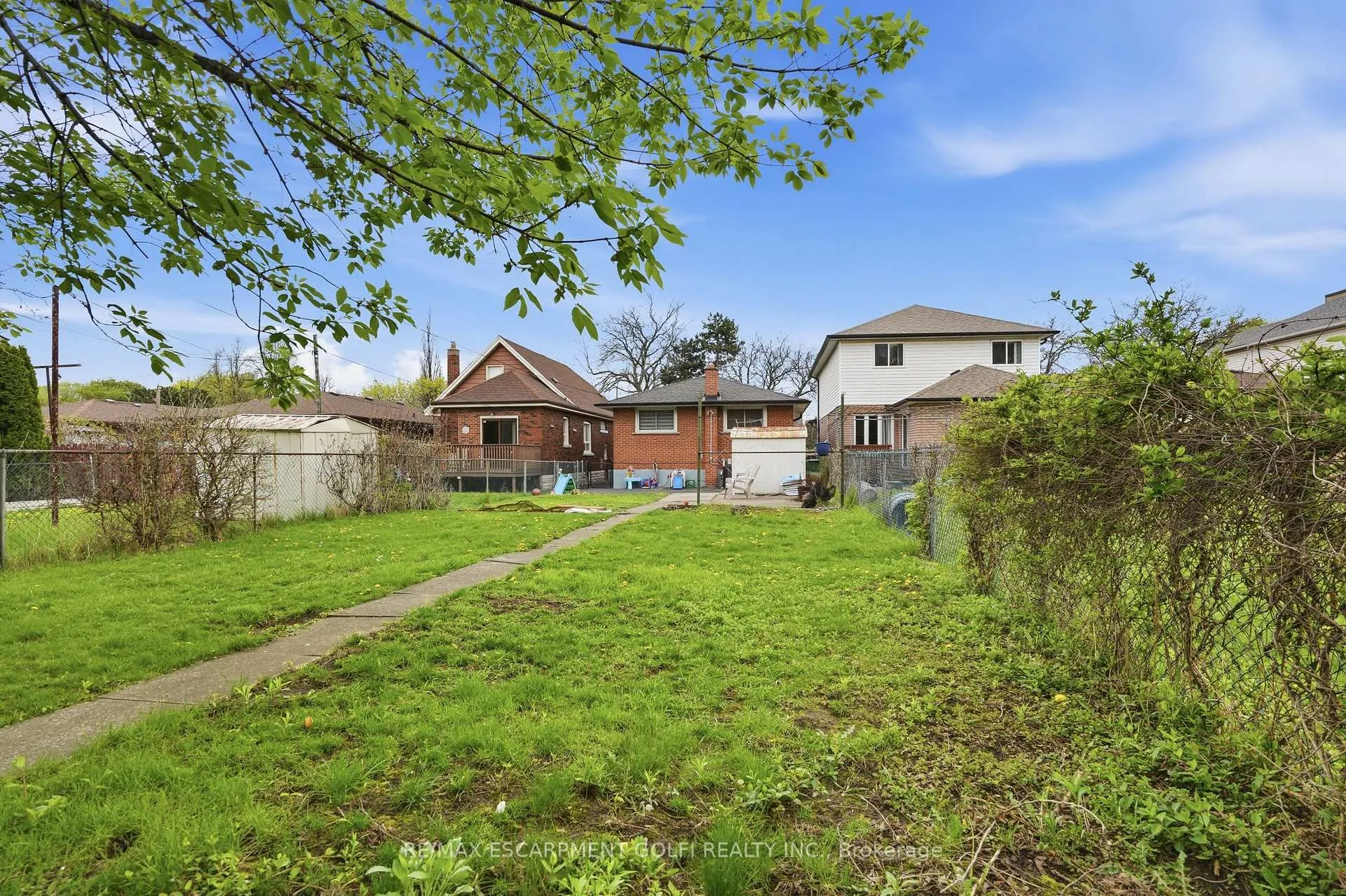 Photo 21 of 18 Ferrie Street W, Hamilton, North End — HOMEH