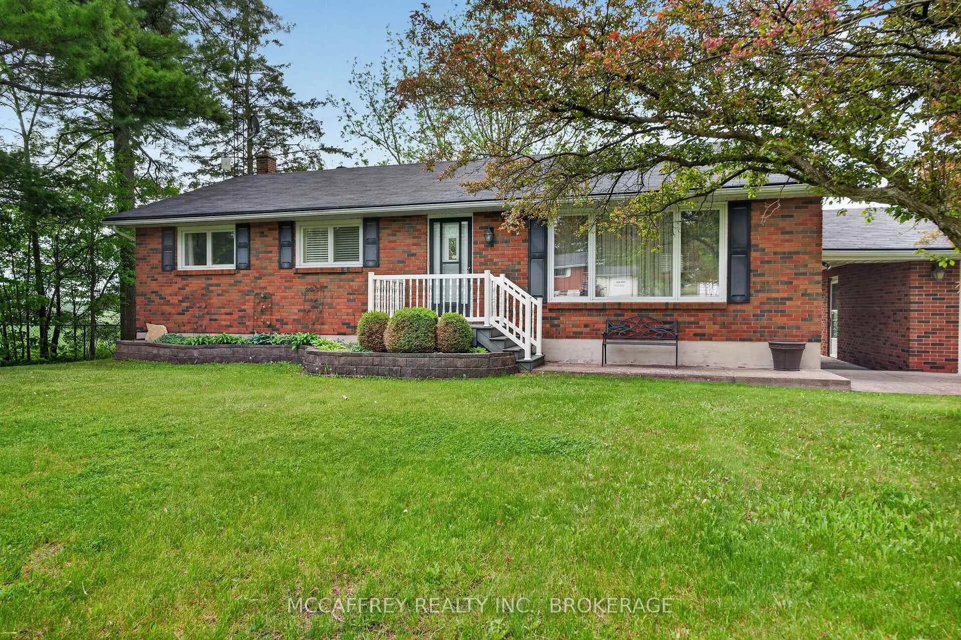 Photo 46 of 164 Vanluven Road, Greater Napanee — HOMEH