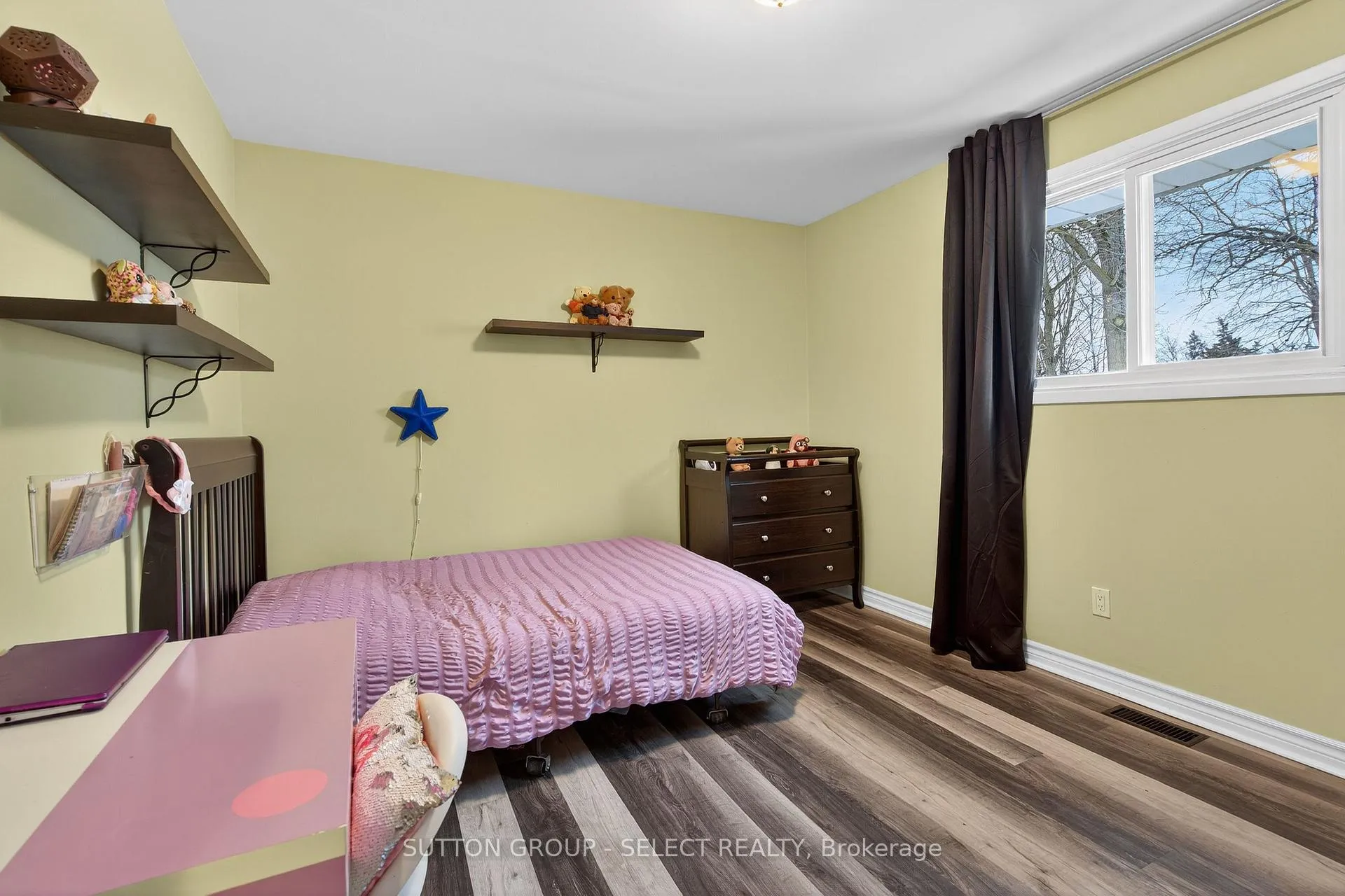 Photo 12 of 45 Upper Avenue, London, North N — HOMEH