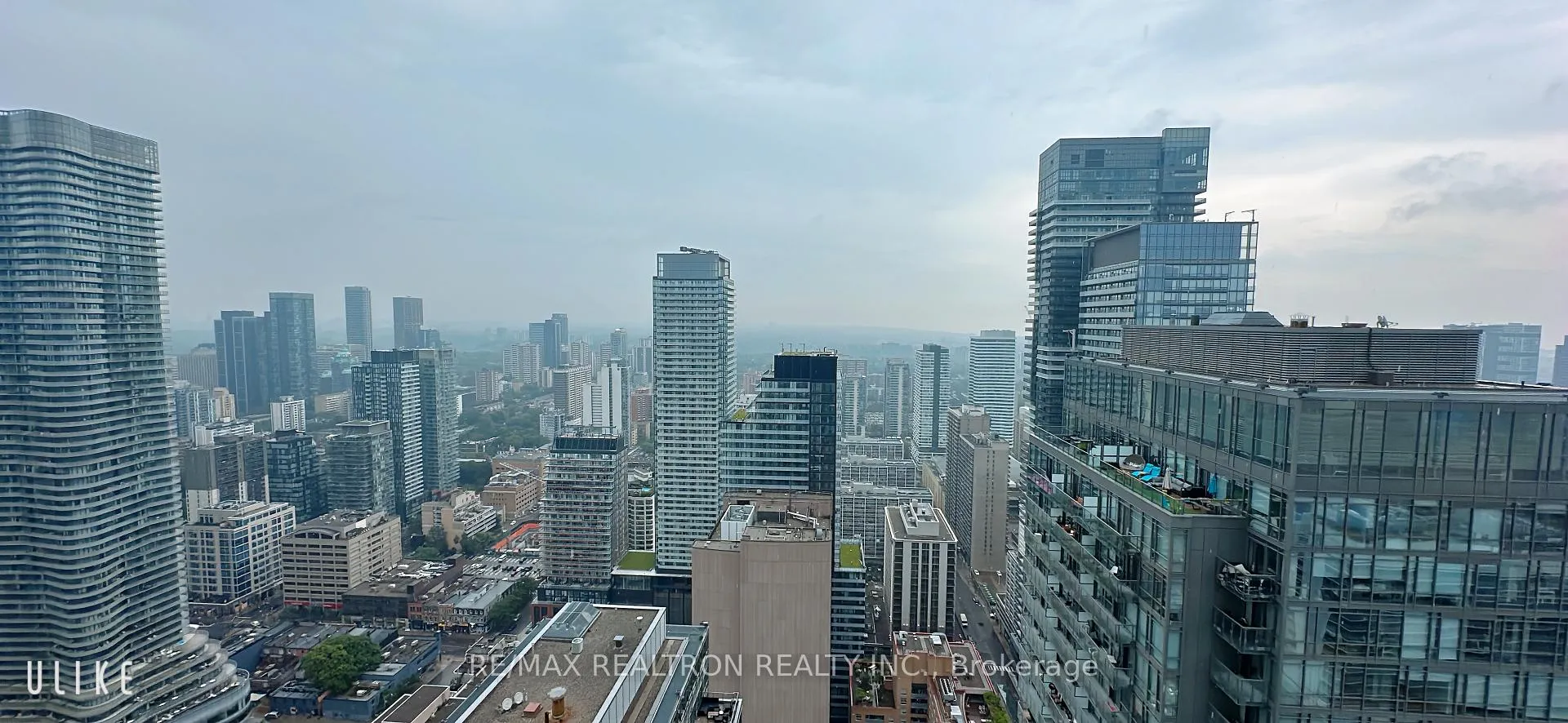 Photo 10 of Unit 4707, 832 Bay Street, Toronto, Bay Street Corridor — HOMEH