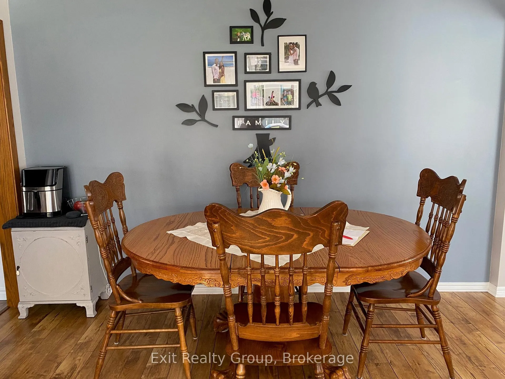 Photo 11 of 19 Belleville Street, Quinte West, Frankford Ward — HOMEH