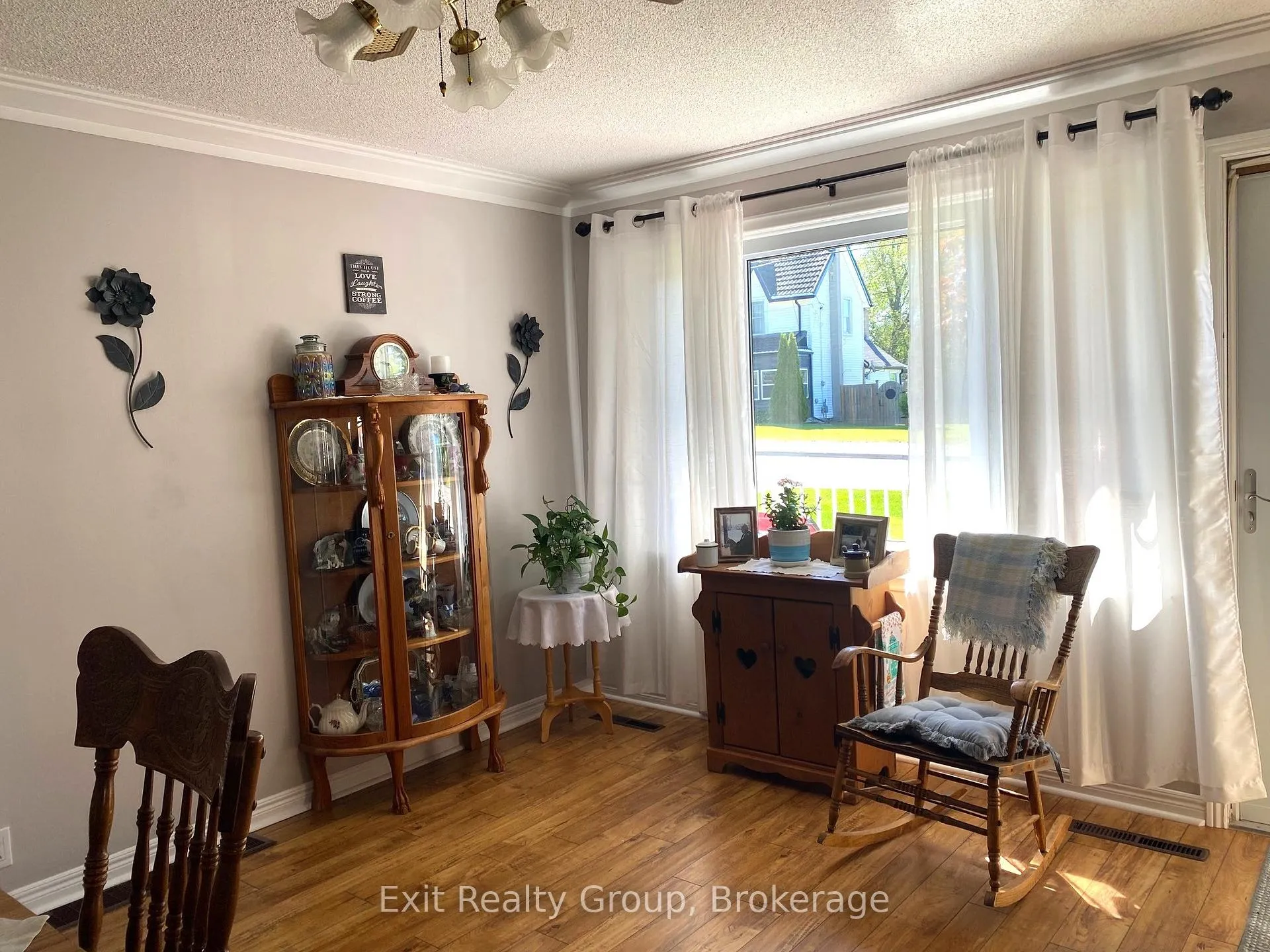 Photo 15 of 19 Belleville Street, Quinte West, Frankford Ward — HOMEH