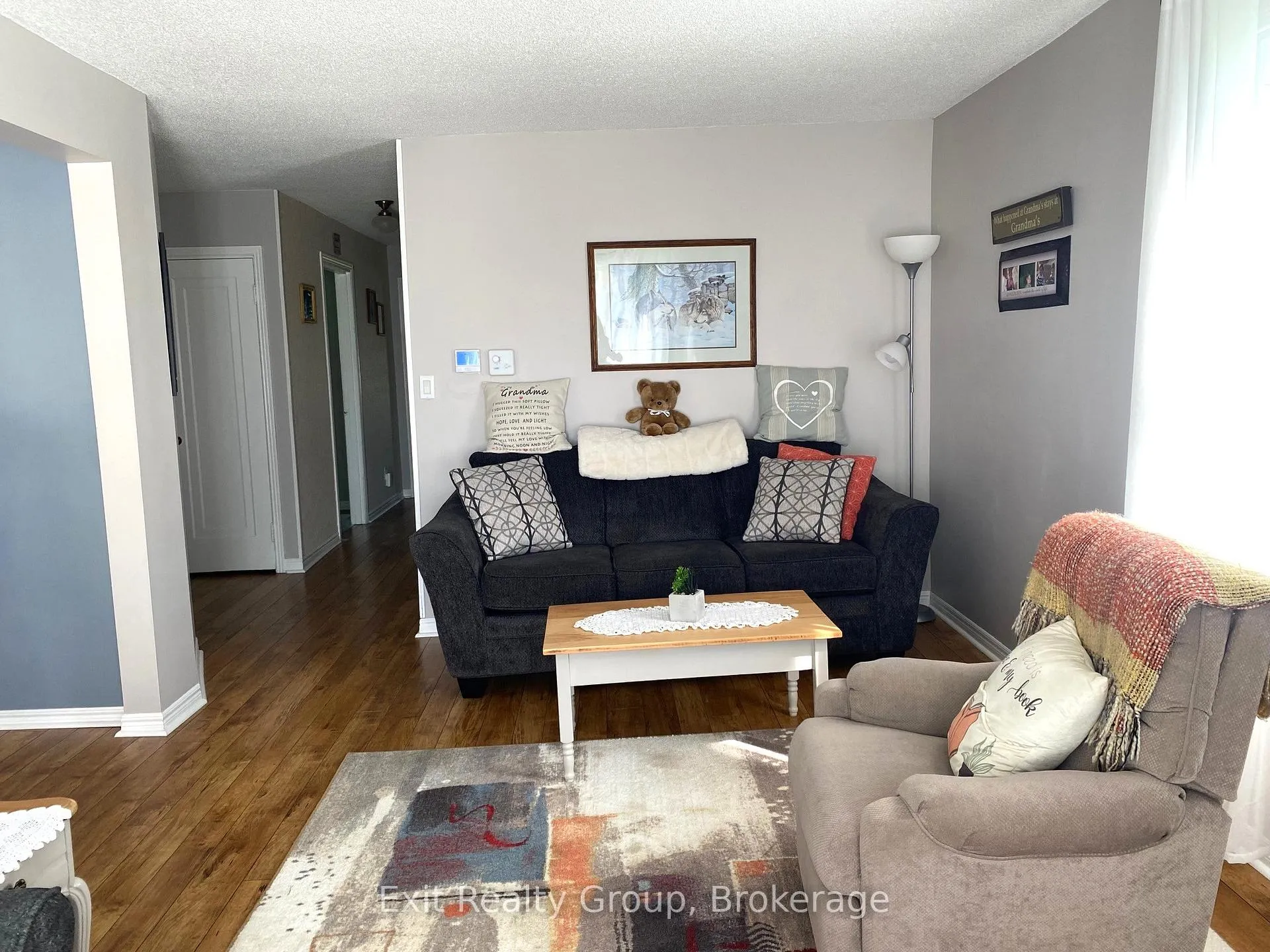 Photo 16 of 19 Belleville Street, Quinte West, Frankford Ward — HOMEH