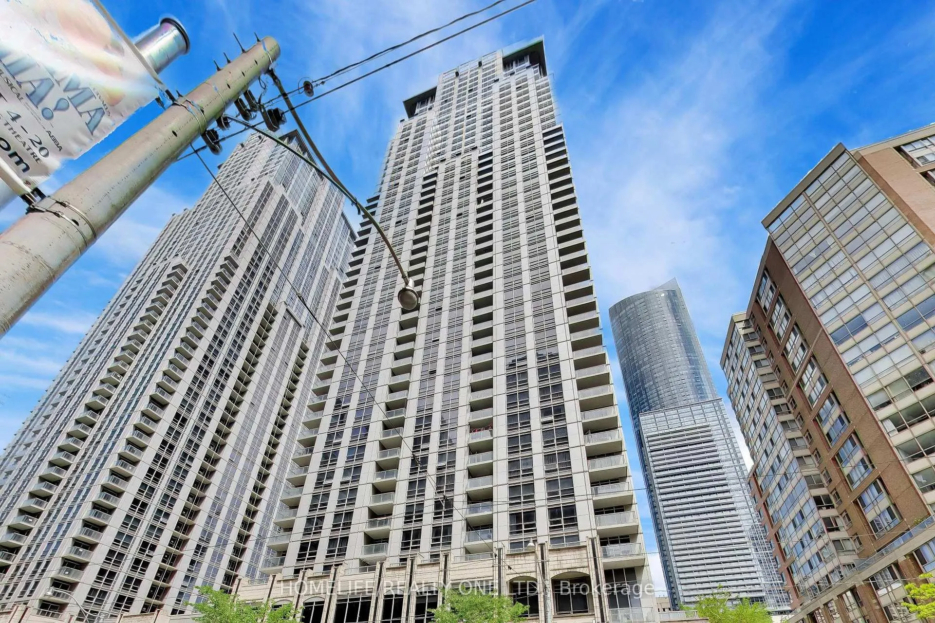Photo 2 of Unit 2709, 761 Bay Street, Toronto, Bay Street Corridor — HOMEH
