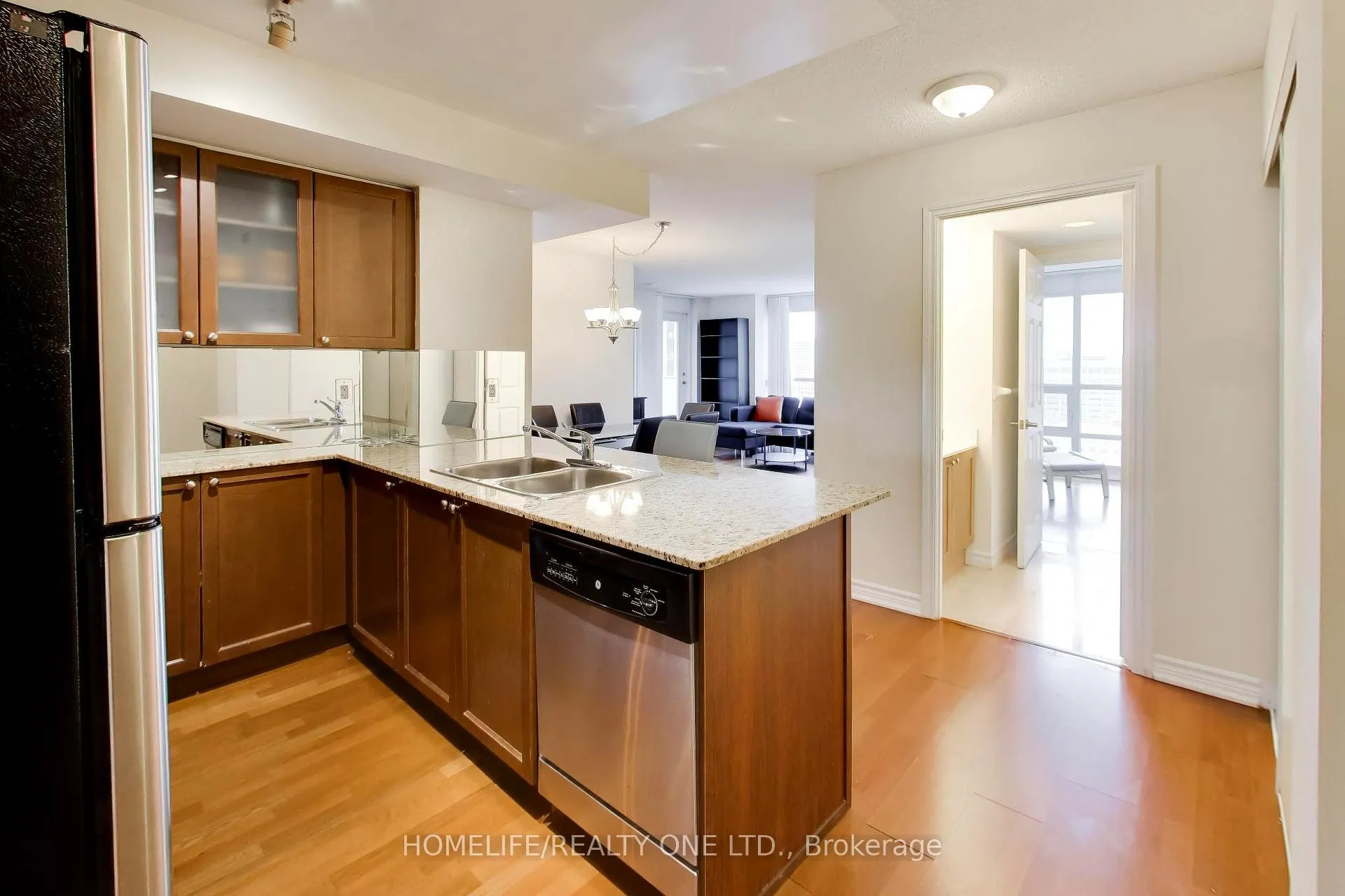 Photo 15 of Unit 2709, 761 Bay Street, Toronto, Bay Street Corridor — HOMEH