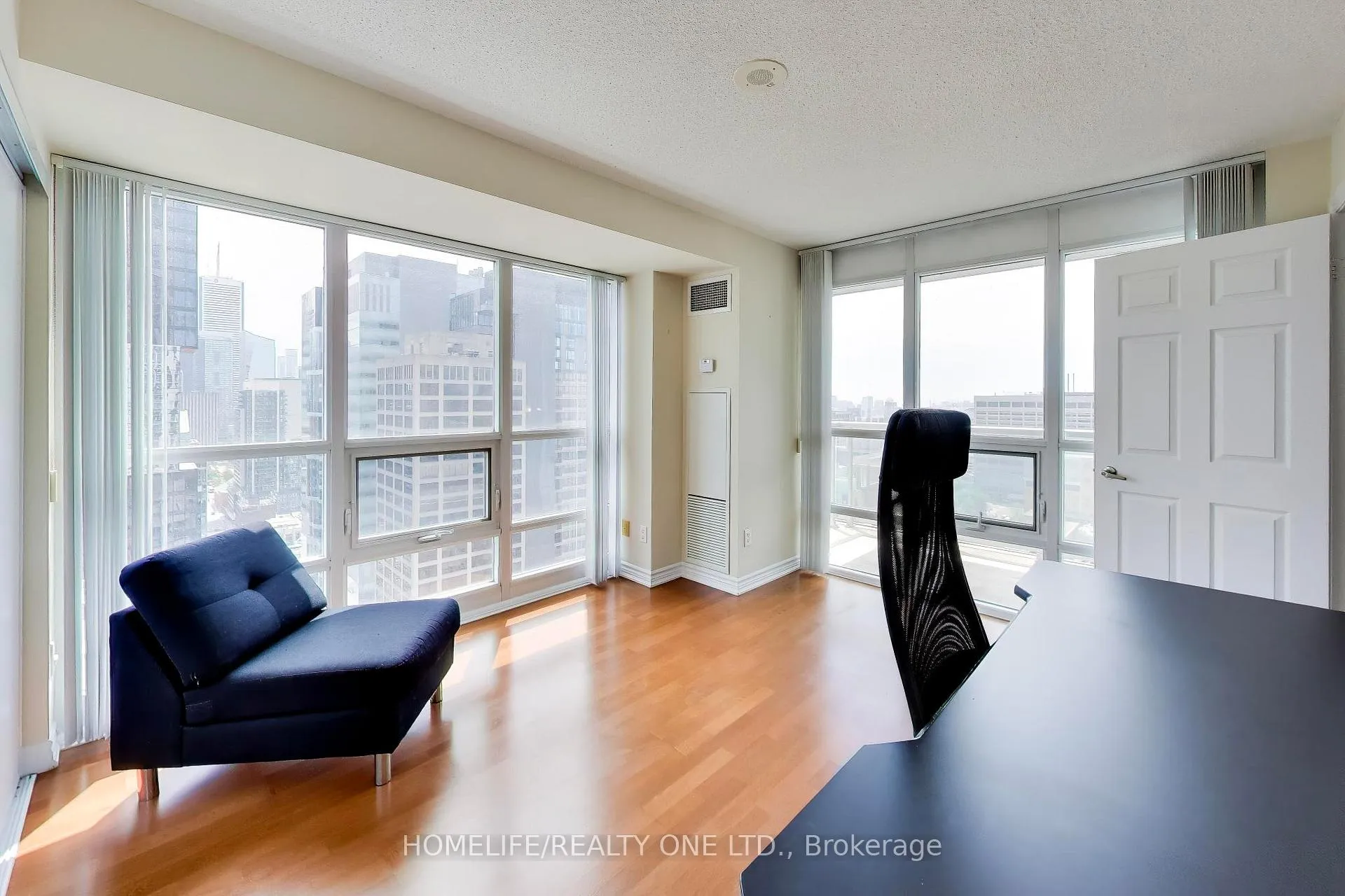 Photo 19 of Unit 2709, 761 Bay Street, Toronto, Bay Street Corridor — HOMEH