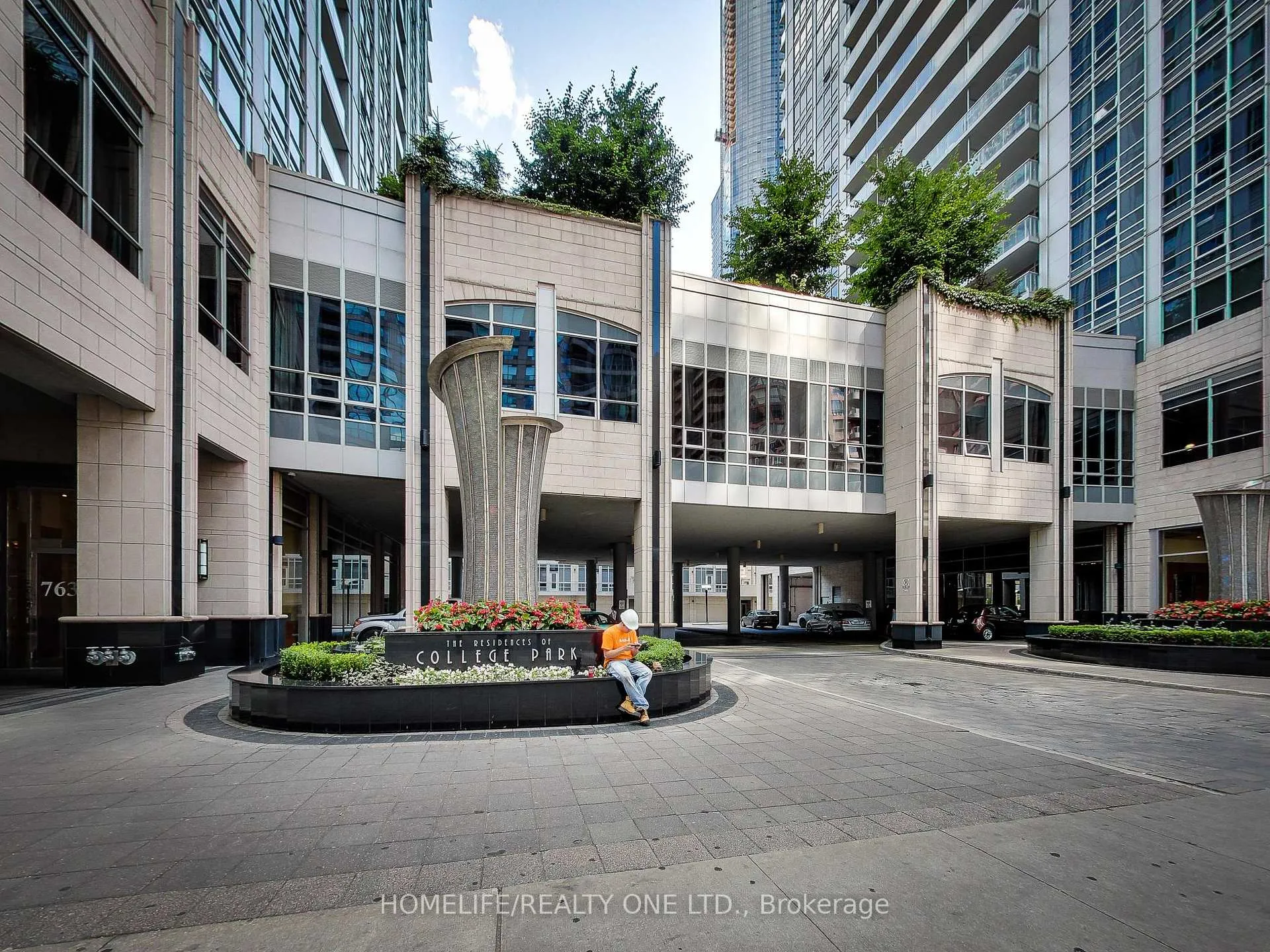 Photo 32 of Unit 2709, 761 Bay Street, Toronto, Bay Street Corridor — HOMEH