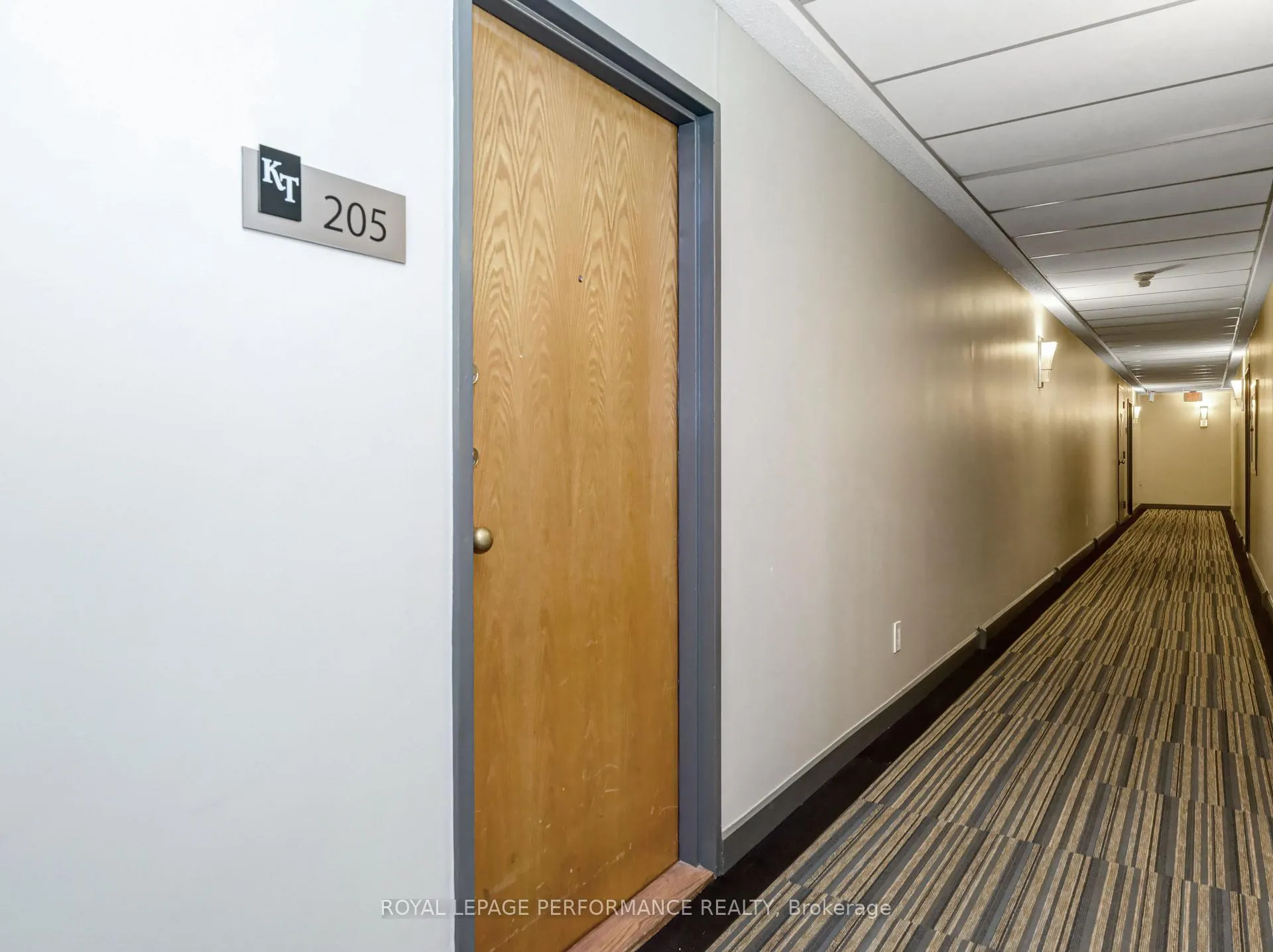 Photo 3 of Unit 205, 199 Kent Street, Ottawa, Ottawa Centre — HOMEH