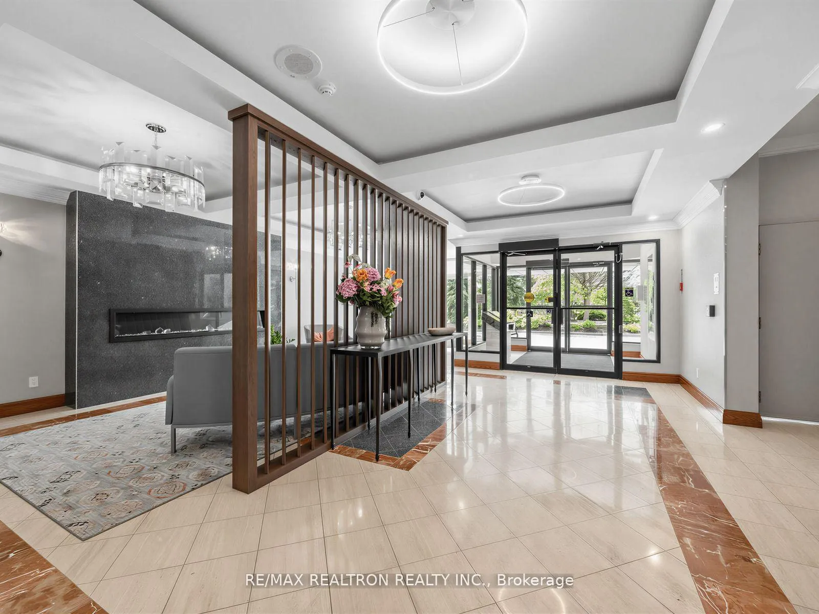 Photo 3 of Unit 509, 268 Ridley Boulevard, Toronto, Bedford Park-Nortown — HOMEH