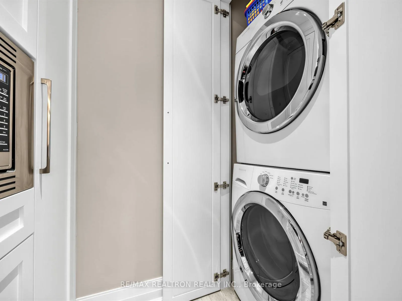 Photo 24 of Unit 509, 268 Ridley Boulevard, Toronto, Bedford Park-Nortown — HOMEH