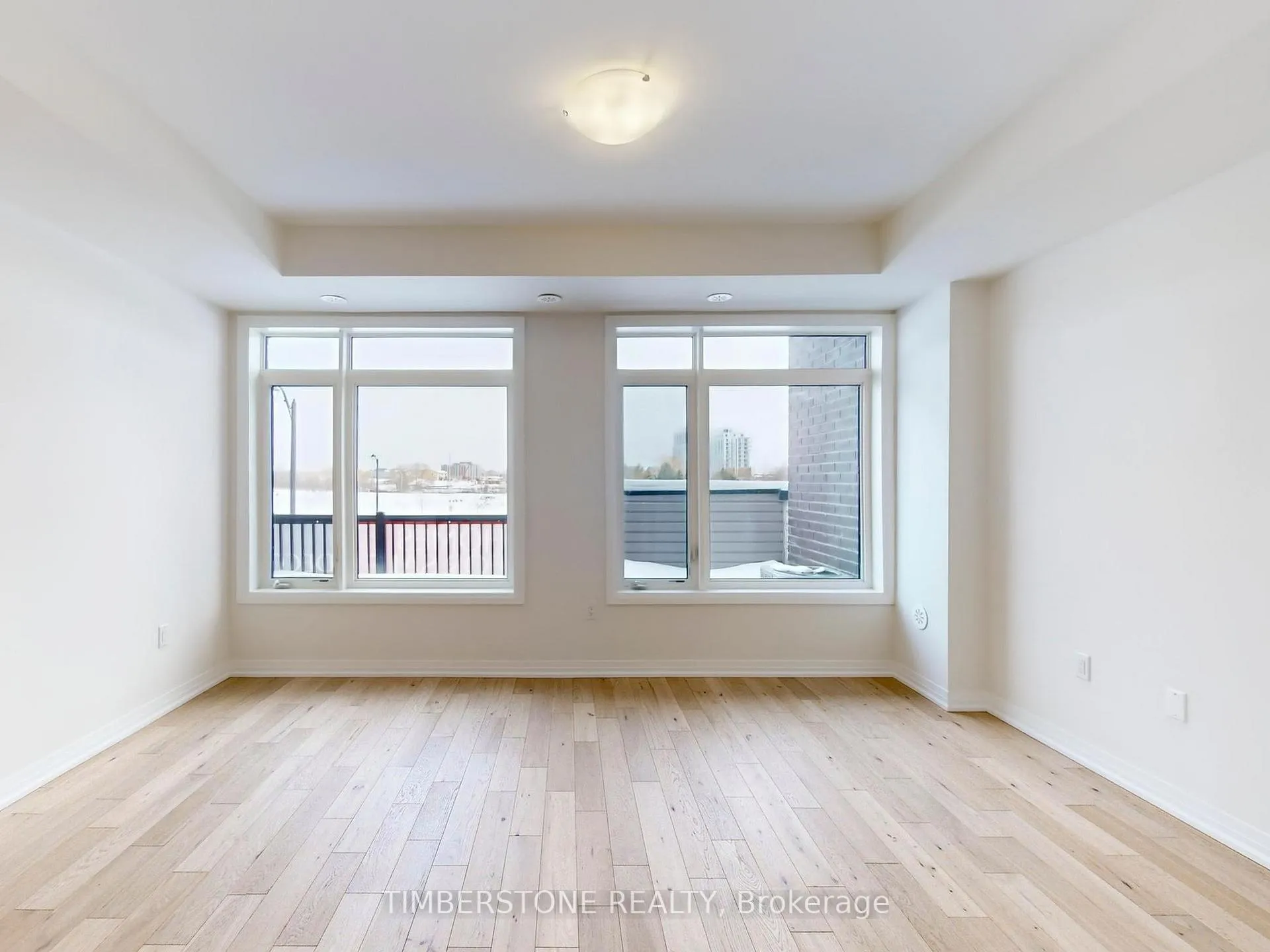 Photo 9 of 22 Monreau Drive, Brampton, Northwest Brampton — HOMEH