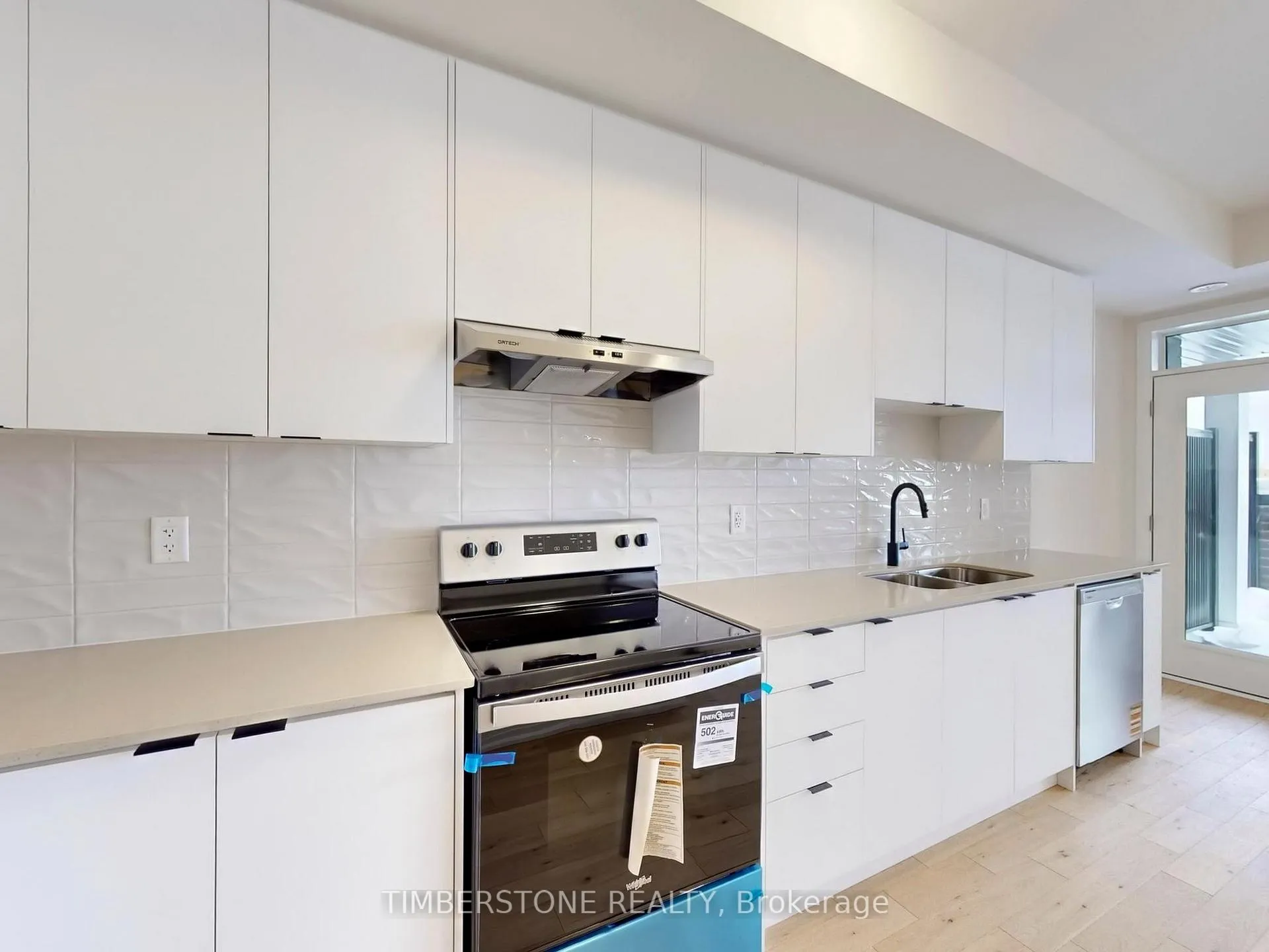 Photo 13 of 22 Monreau Drive, Brampton, Northwest Brampton — HOMEH