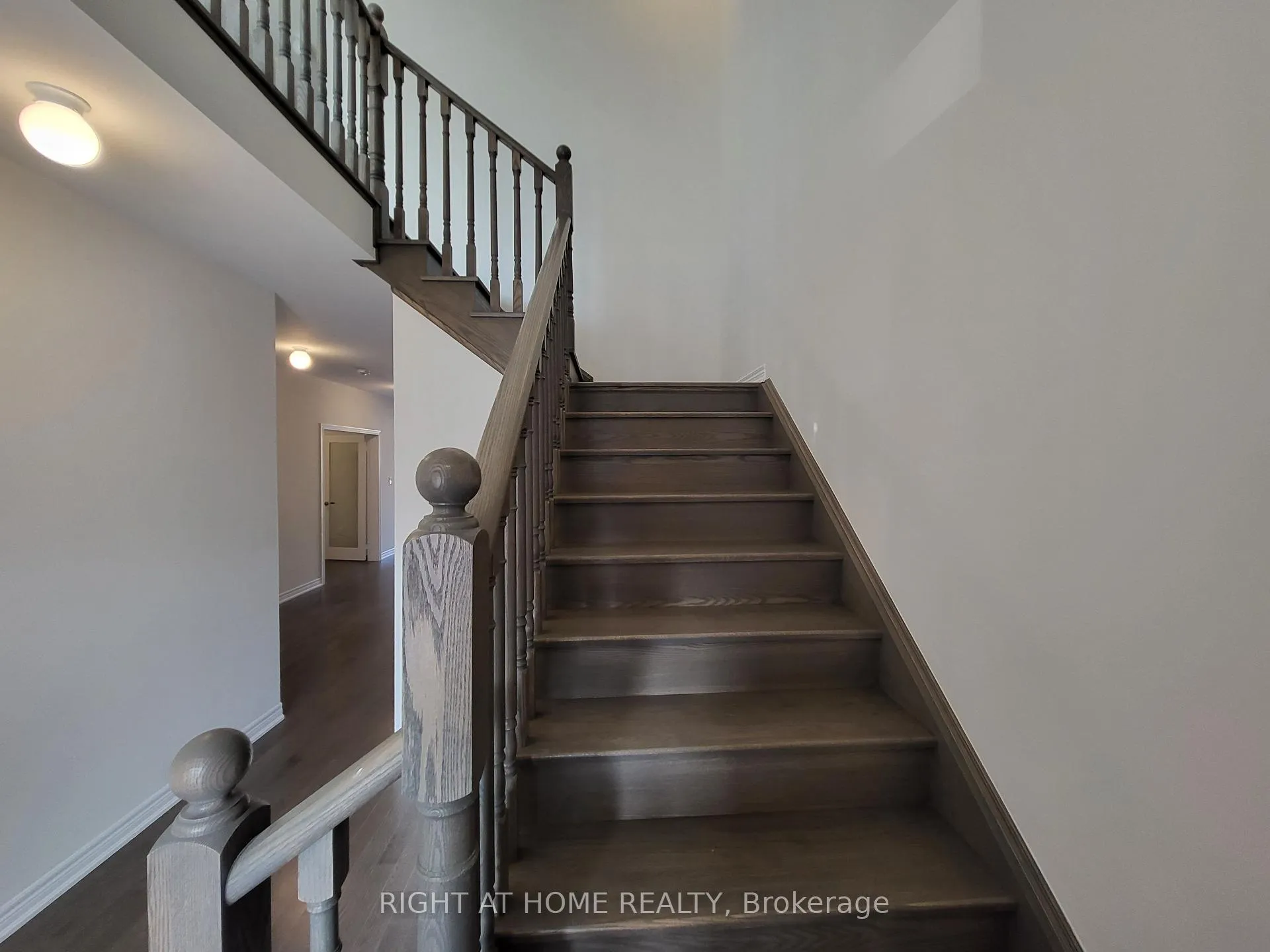 Photo 10 of 2117 Coppermine ( UPPER) Street, Oshawa, Kedron — HOMEH