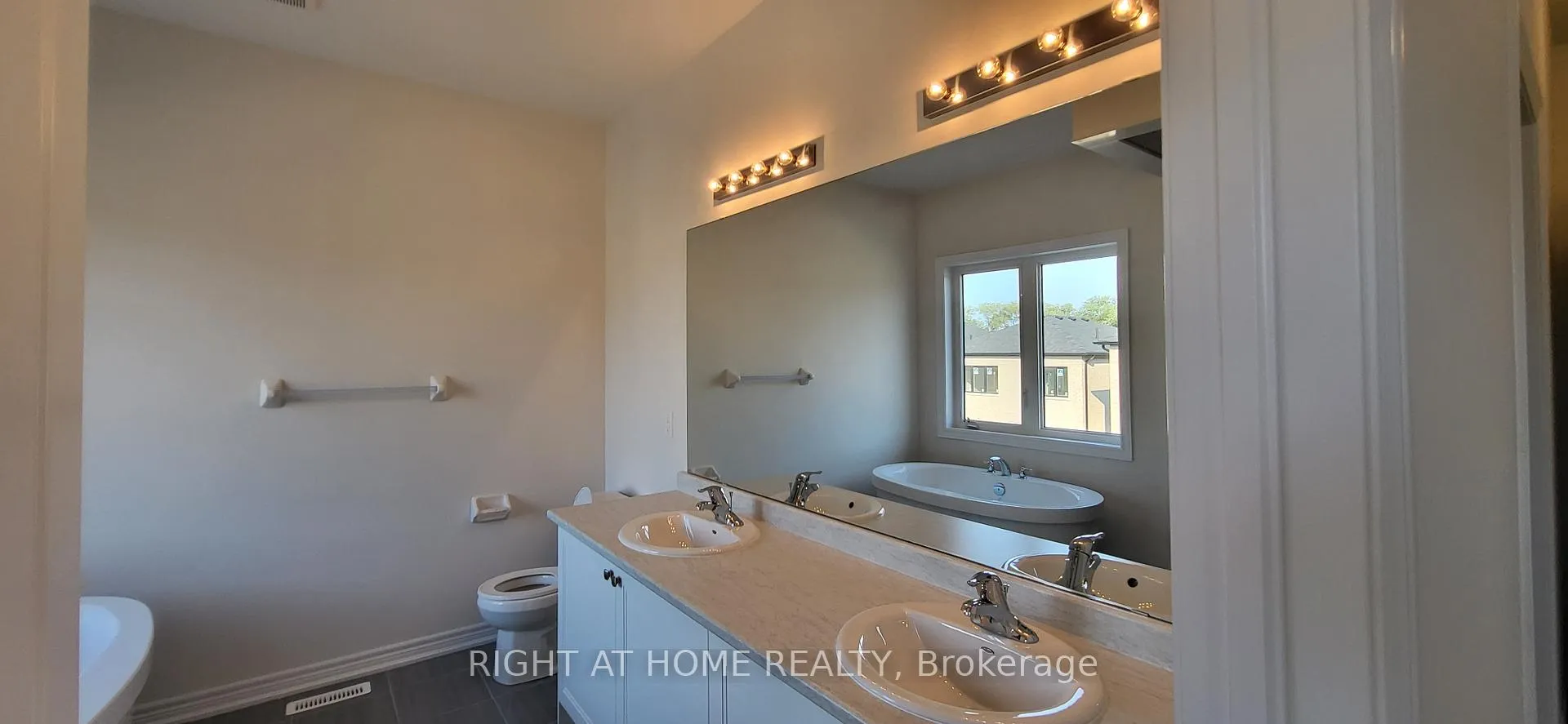 Photo 13 of 2117 Coppermine ( UPPER) Street, Oshawa, Kedron — HOMEH