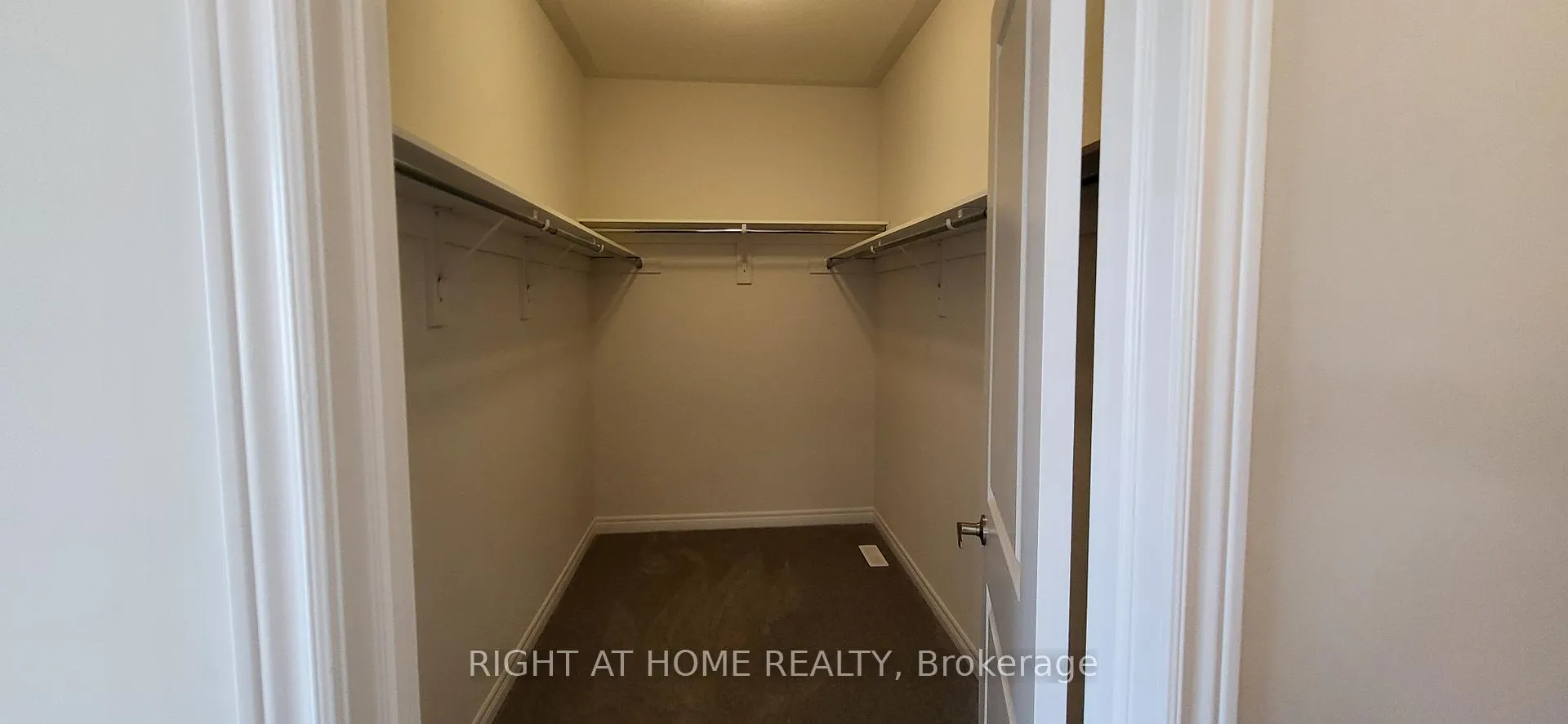 Photo 14 of 2117 Coppermine ( UPPER) Street, Oshawa, Kedron — HOMEH