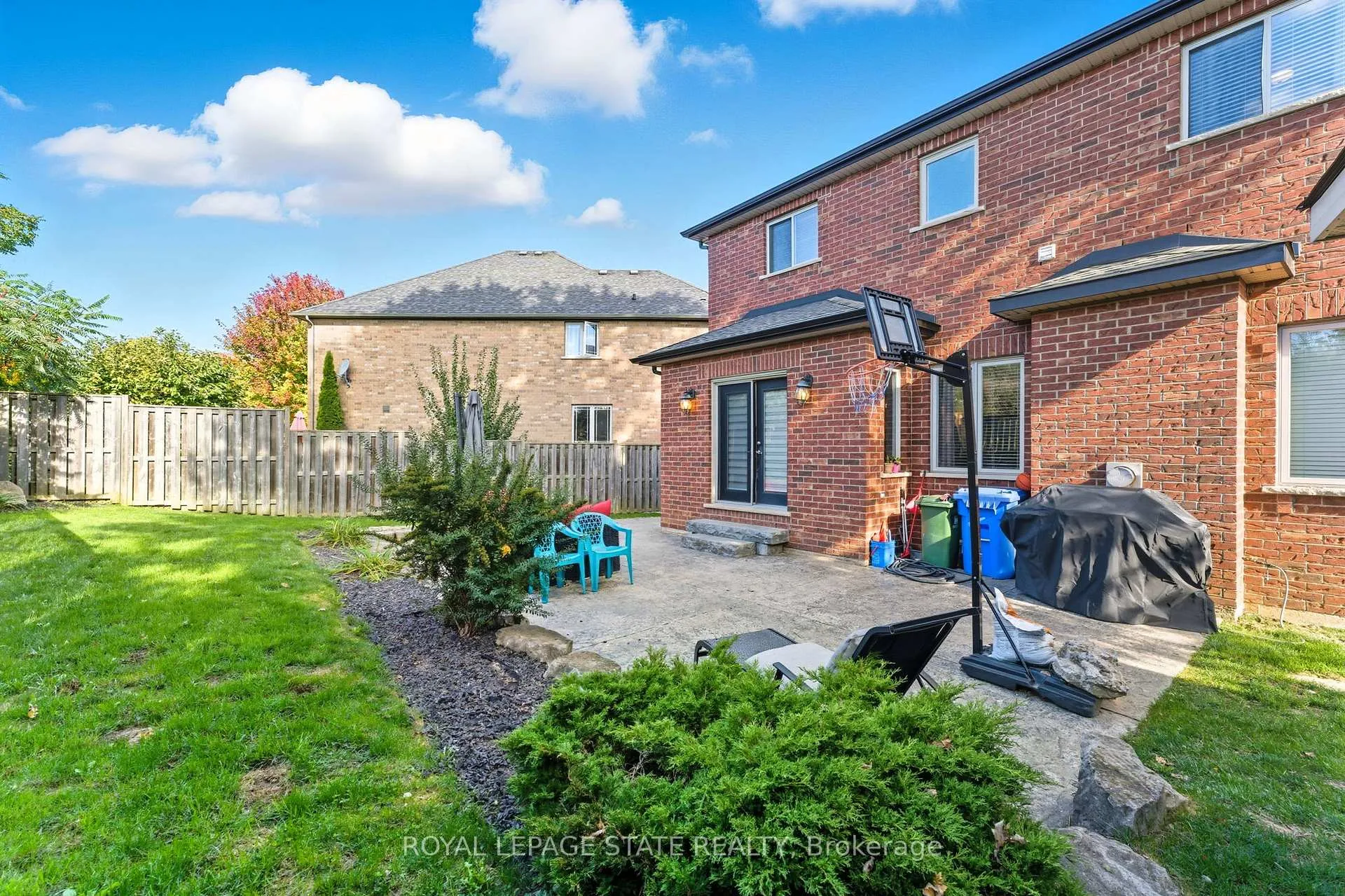 Photo 37 of 23 kellogg Avenue, Hamilton, Rural Glanbrook — HOMEH
