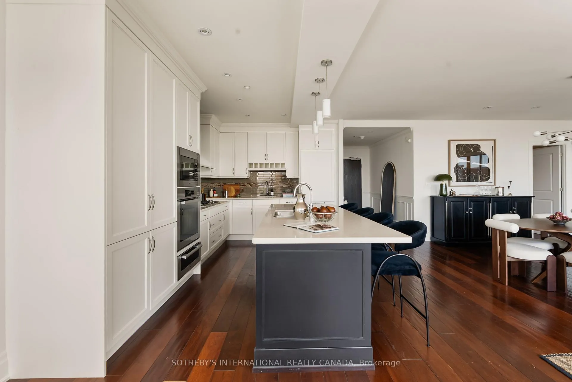 Photo 11 of Unit 501, 1 Rainsford Road, Toronto, The Beaches — HOMEH