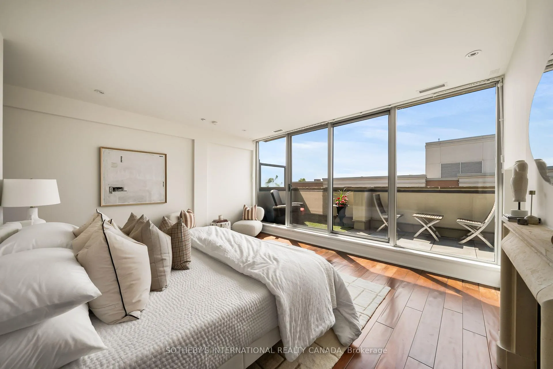 Photo 23 of Unit 501, 1 Rainsford Road, Toronto, The Beaches — HOMEH