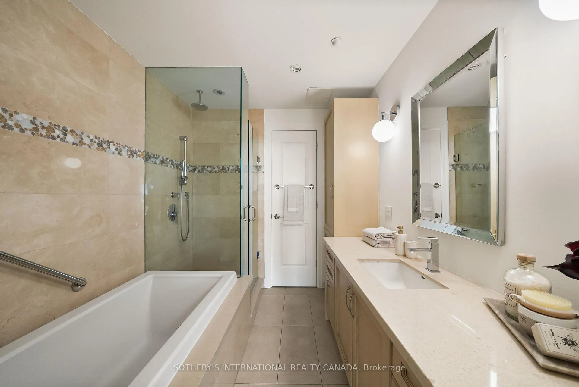 Photo 28 of Unit 501, 1 Rainsford Road, Toronto, The Beaches — HOMEH