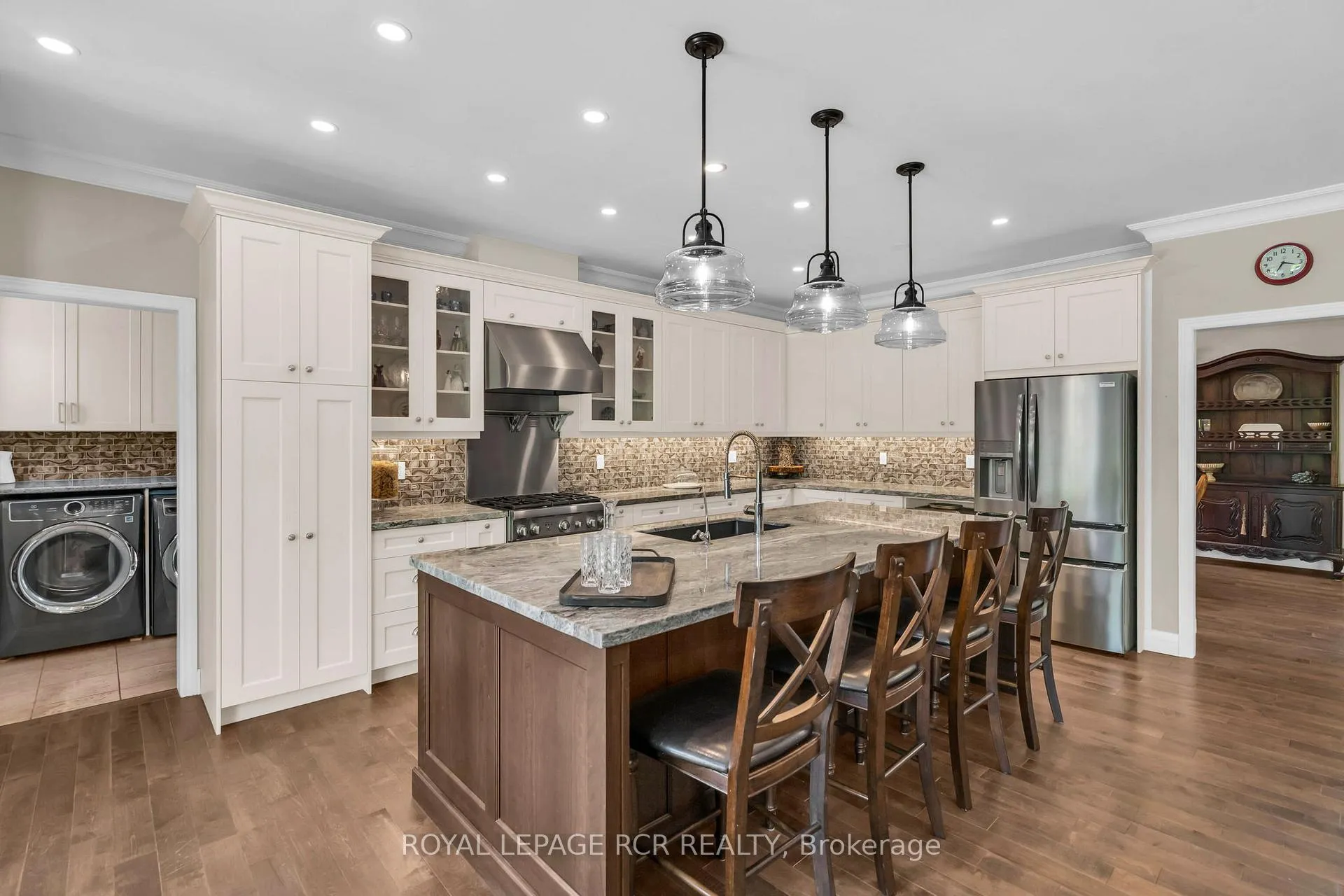 Photo 9 of 5 Massari Street, Caledon, Caledon Village — HOMEH