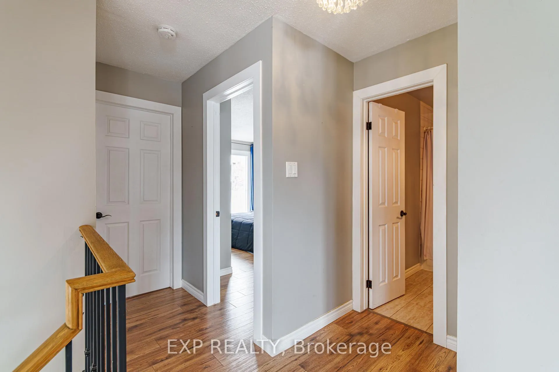 Photo 9 of 10 Castlegreen Private, Ottawa, Hunt Club Park/Greenboro — HOMEH