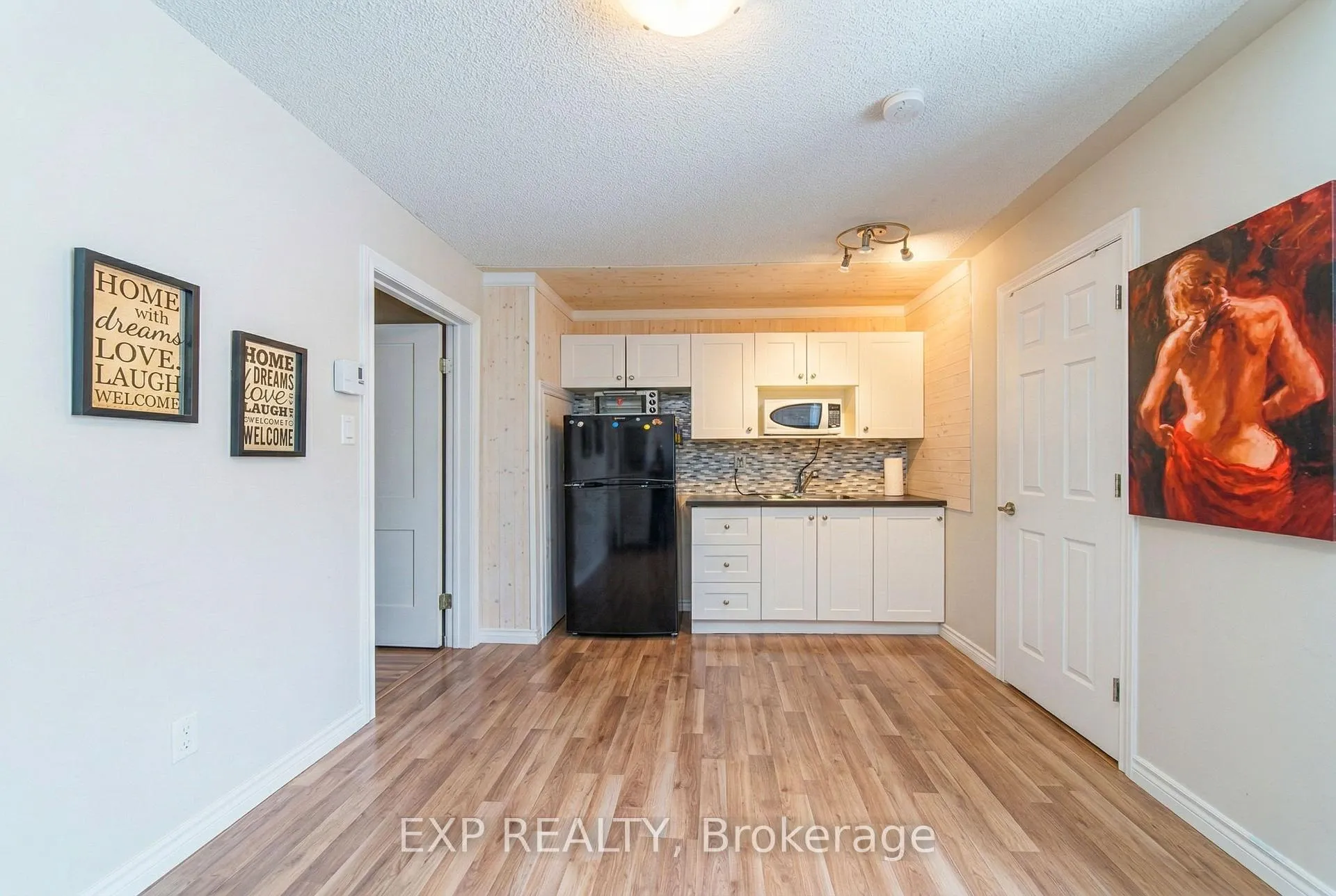 Photo 15 of 10 Castlegreen Private, Ottawa, Hunt Club Park/Greenboro — HOMEH
