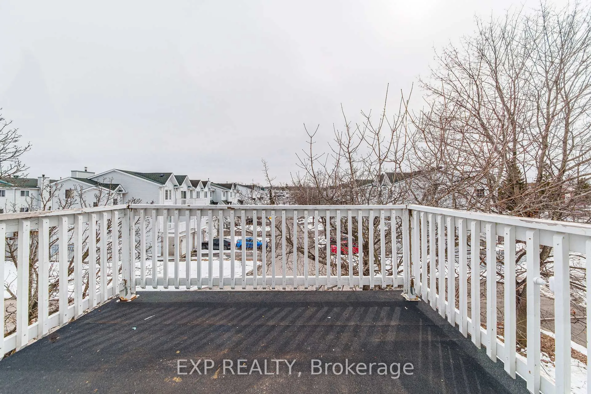 Photo 22 of 10 Castlegreen Private, Ottawa, Hunt Club Park/Greenboro — HOMEH