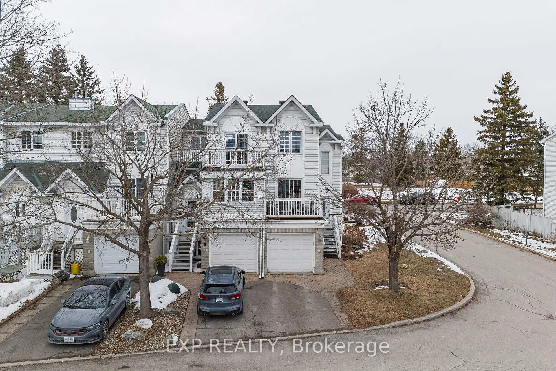 Photo 29 of 10 Castlegreen Private, Ottawa, Hunt Club Park/Greenboro — HOMEH