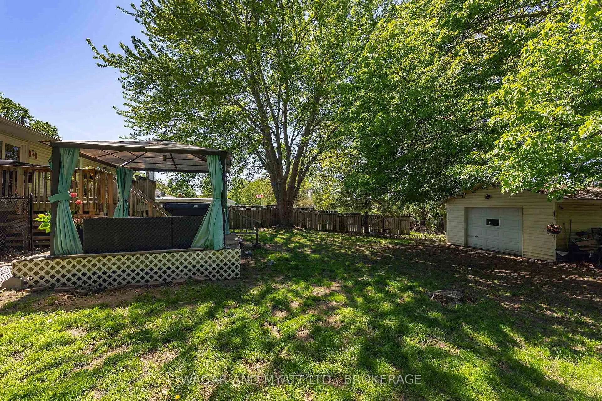 Photo 9 of 39 Riverview Drive, Greater Napanee — HOMEH