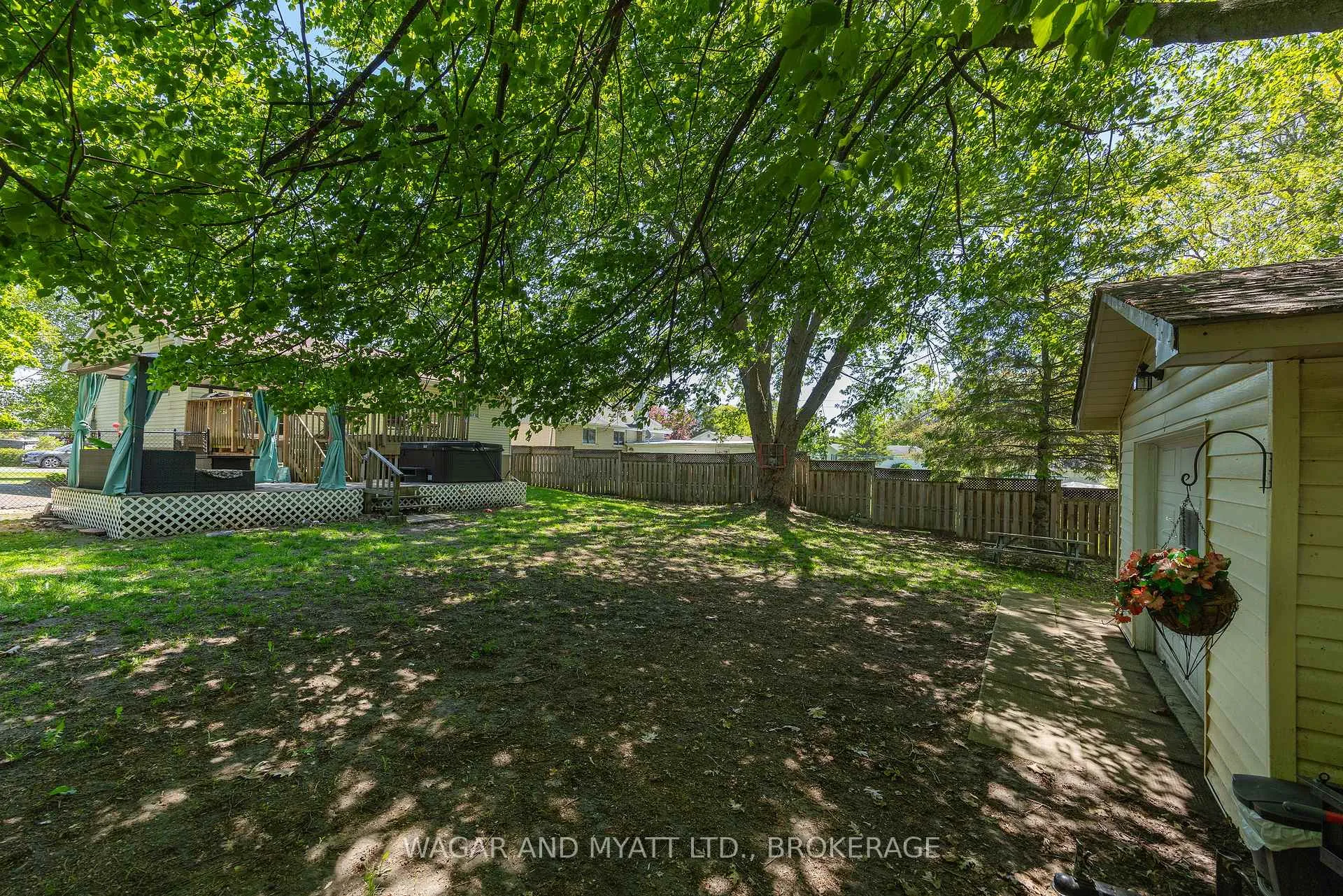 Photo 11 of 39 Riverview Drive, Greater Napanee — HOMEH