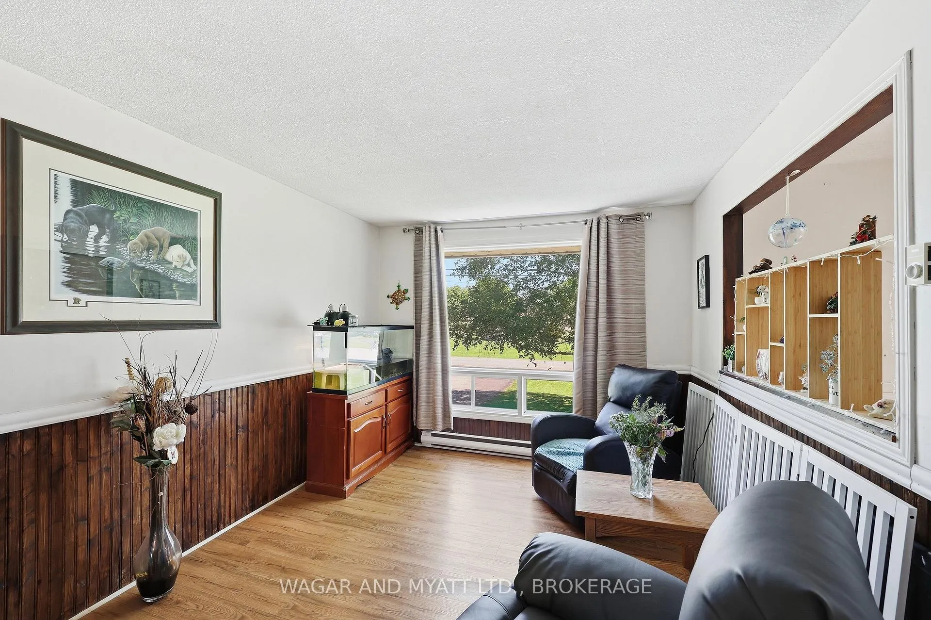 Photo 24 of 39 Riverview Drive, Greater Napanee — HOMEH