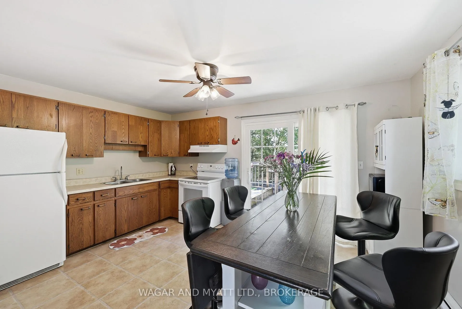 Photo 26 of 39 Riverview Drive, Greater Napanee — HOMEH