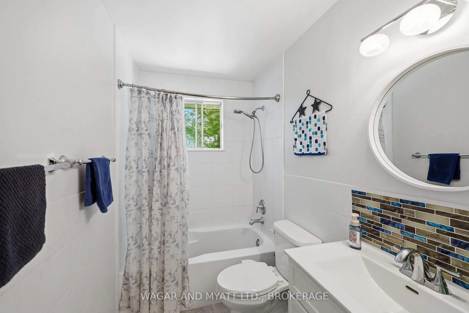 Photo 33 of 39 Riverview Drive, Greater Napanee — HOMEH