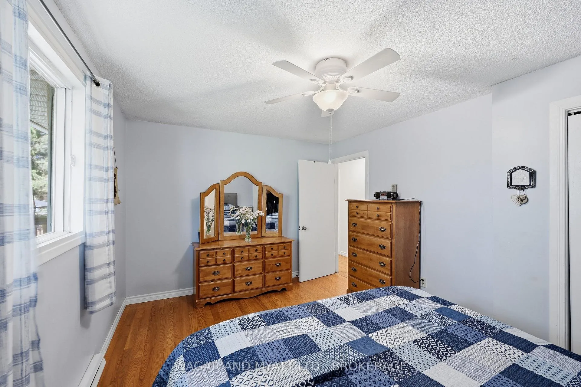 Photo 37 of 39 Riverview Drive, Greater Napanee — HOMEH