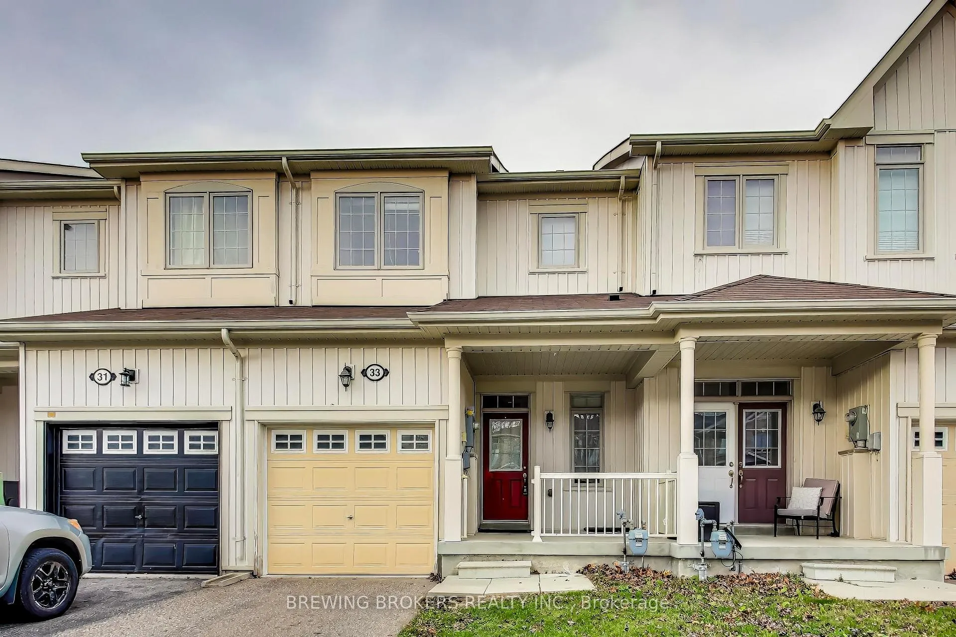 Photo 1 of 33 Pearcey Crescent, Barrie, West Bayfield — HOMEH