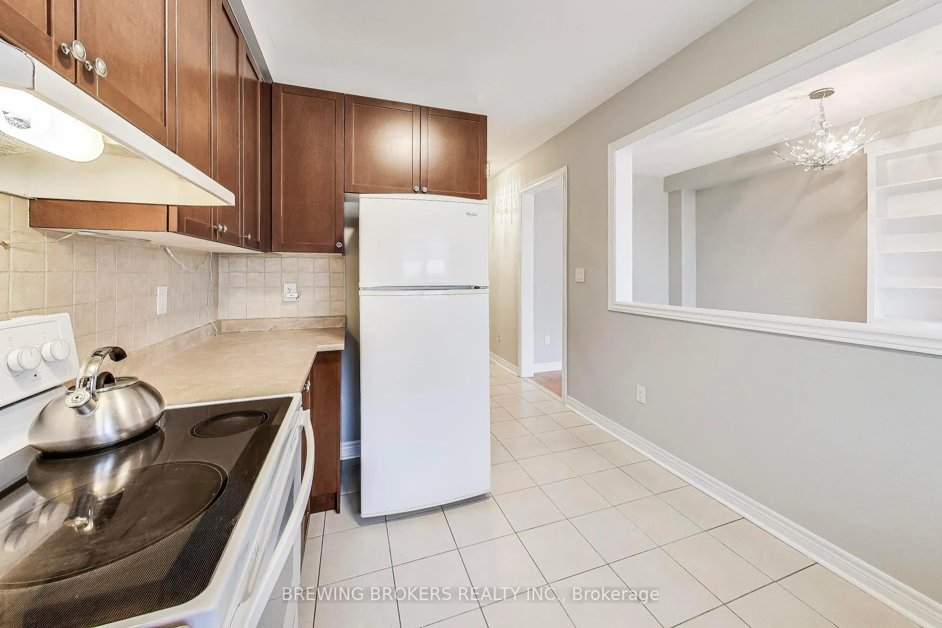 Photo 14 of 33 Pearcey Crescent, Barrie, West Bayfield — HOMEH