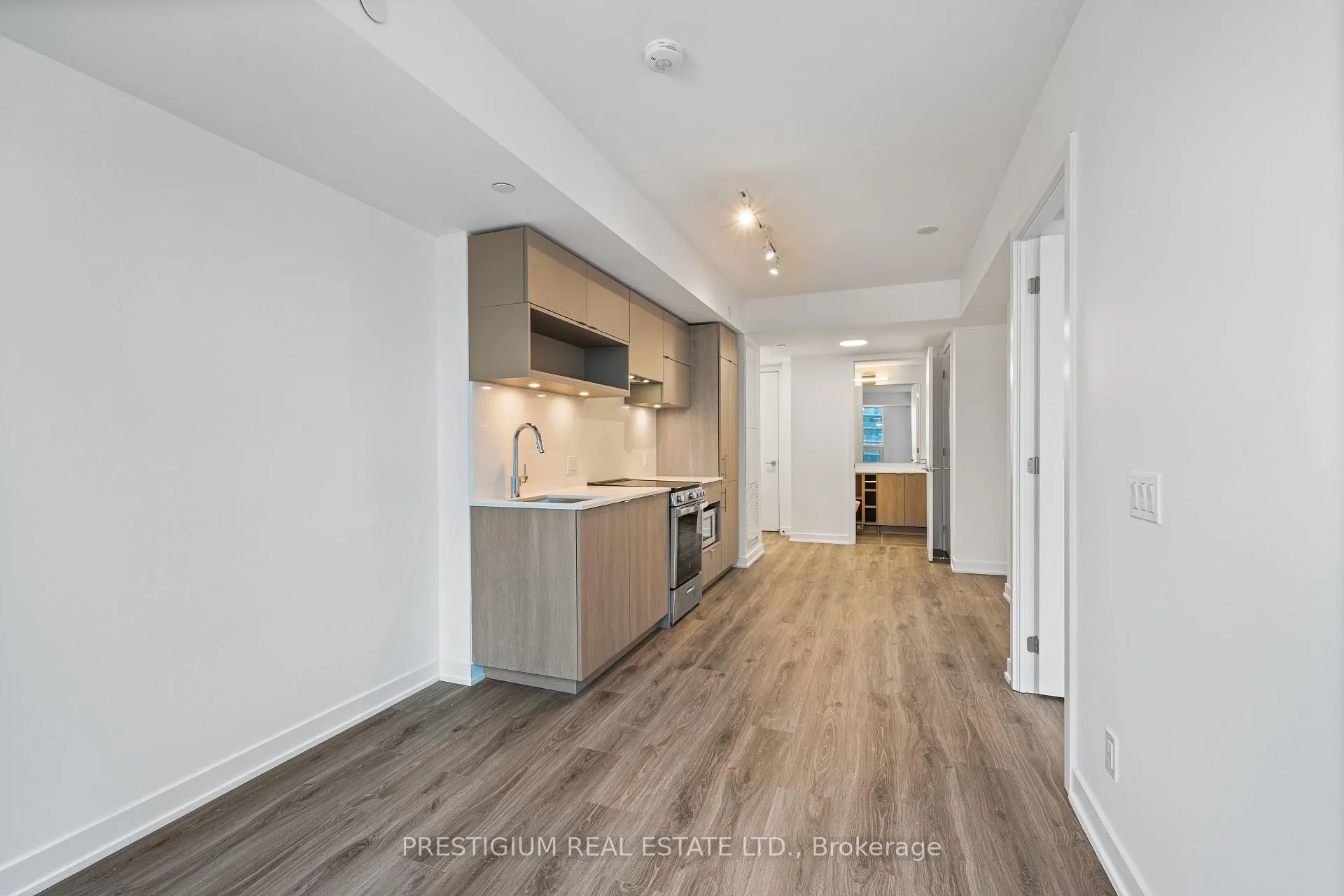 Photo 15 of Unit 1801, 100 queen Street E, Toronto, Church-Yonge Corridor — HOMEH