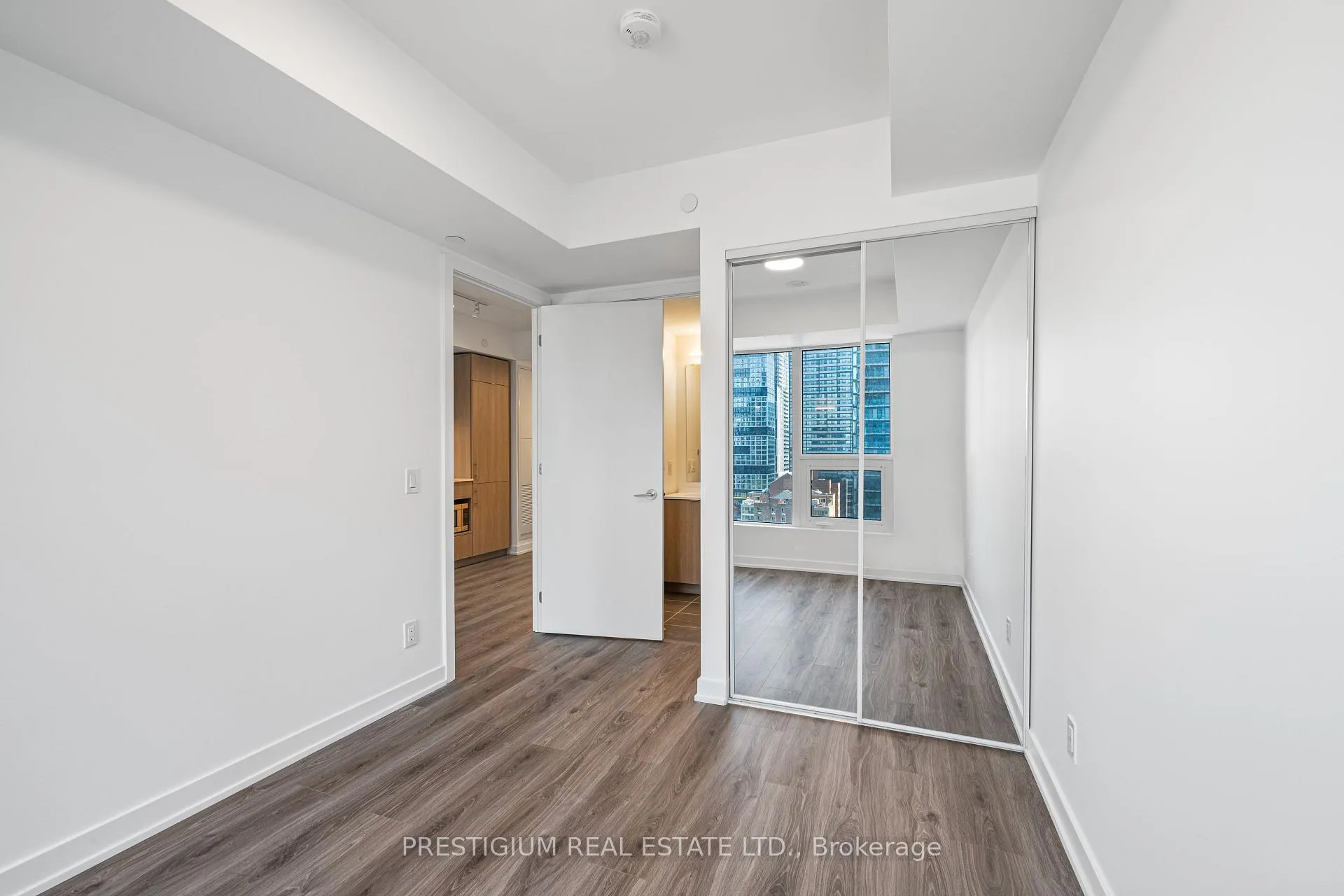 Photo 21 of Unit 1801, 100 queen Street E, Toronto, Church-Yonge Corridor — HOMEH